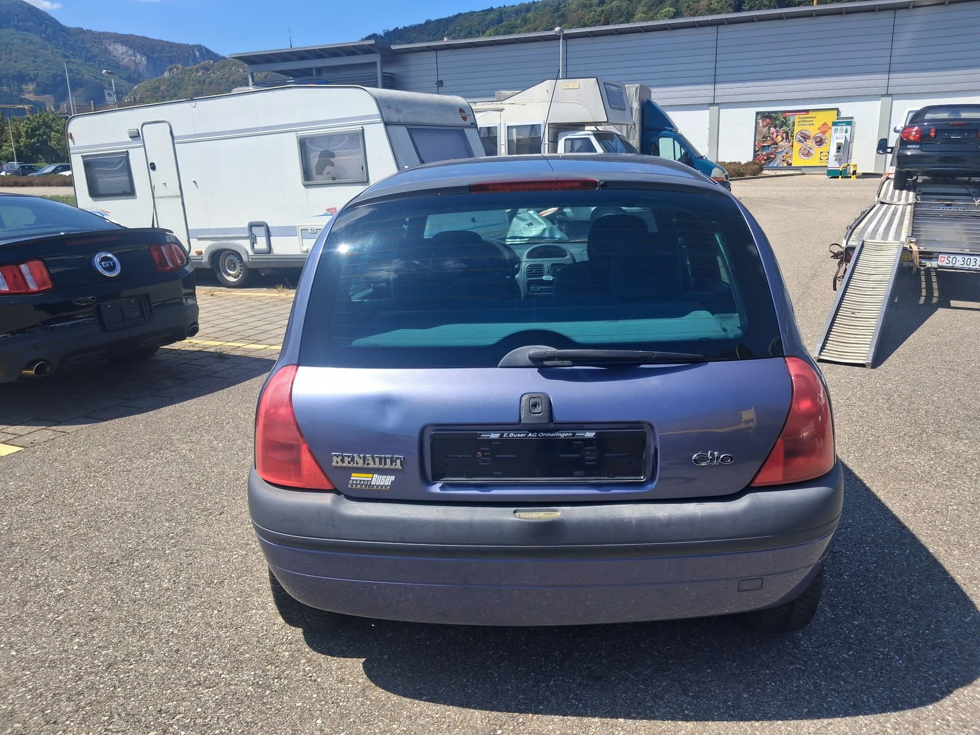 RENAULT Clio 1.6 RT Advantage-image-2