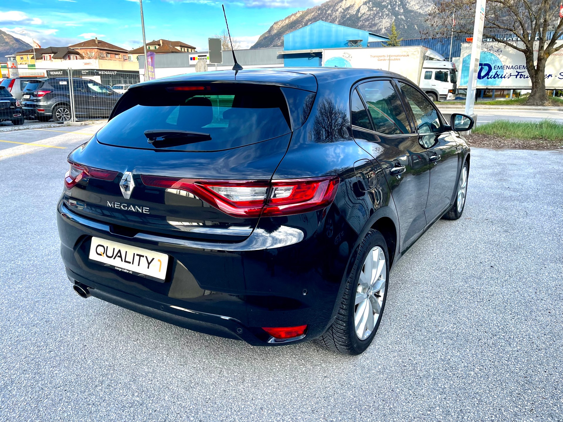 RENAULT Mégane 1.2 16V Turbo Bose-image-3