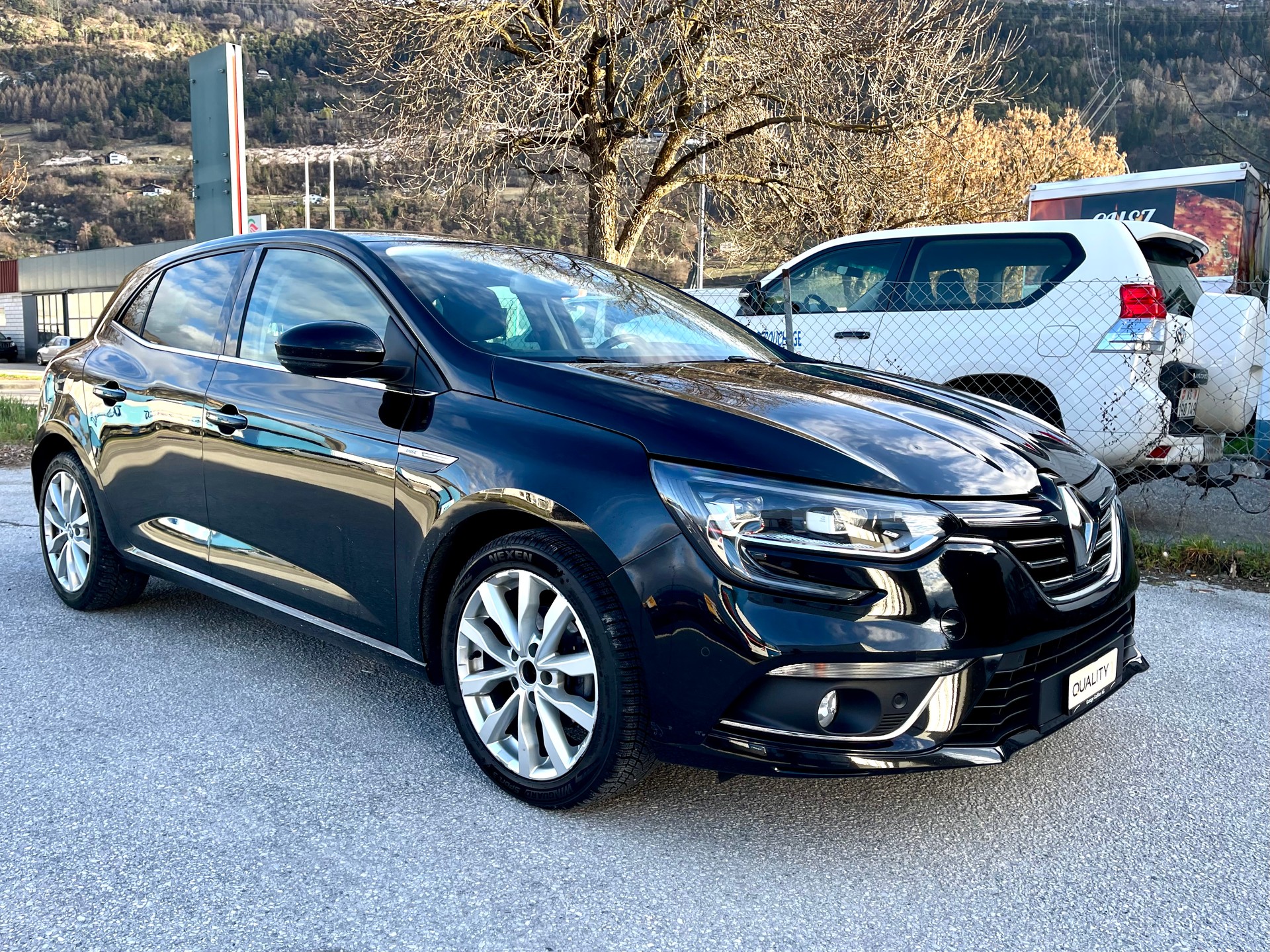 RENAULT Mégane 1.2 16V Turbo Bose-image-0