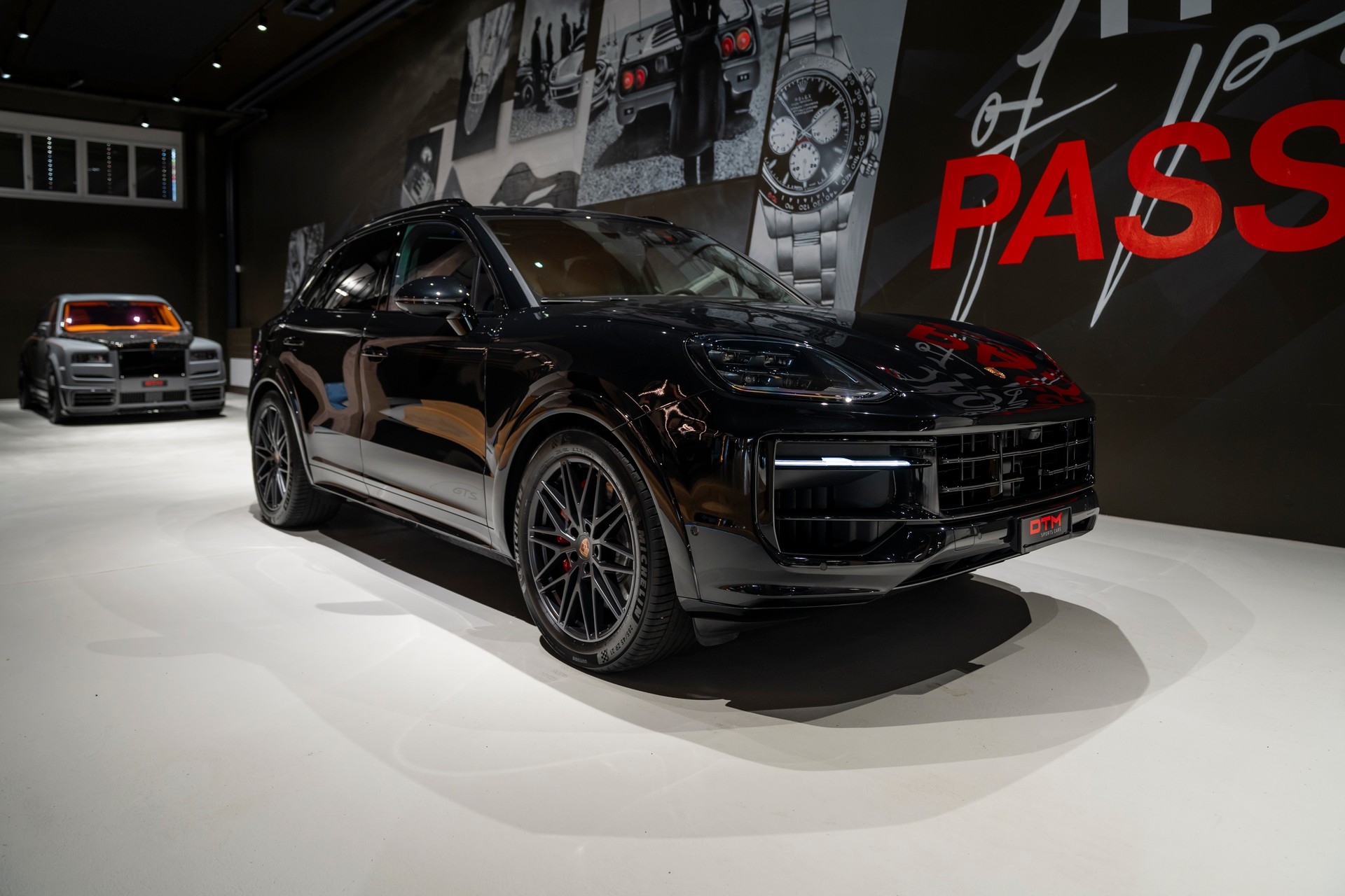 PORSCHE Cayenne GTS Tiptronic-image-0