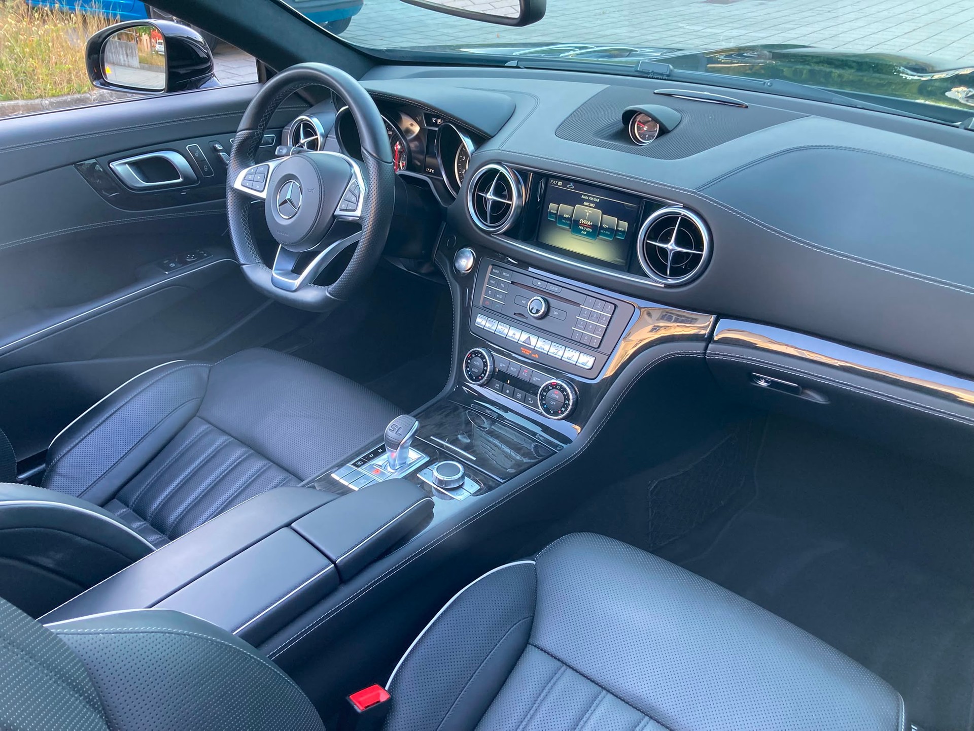 MERCEDES-BENZ SL 400 9G-Tronic-image-11