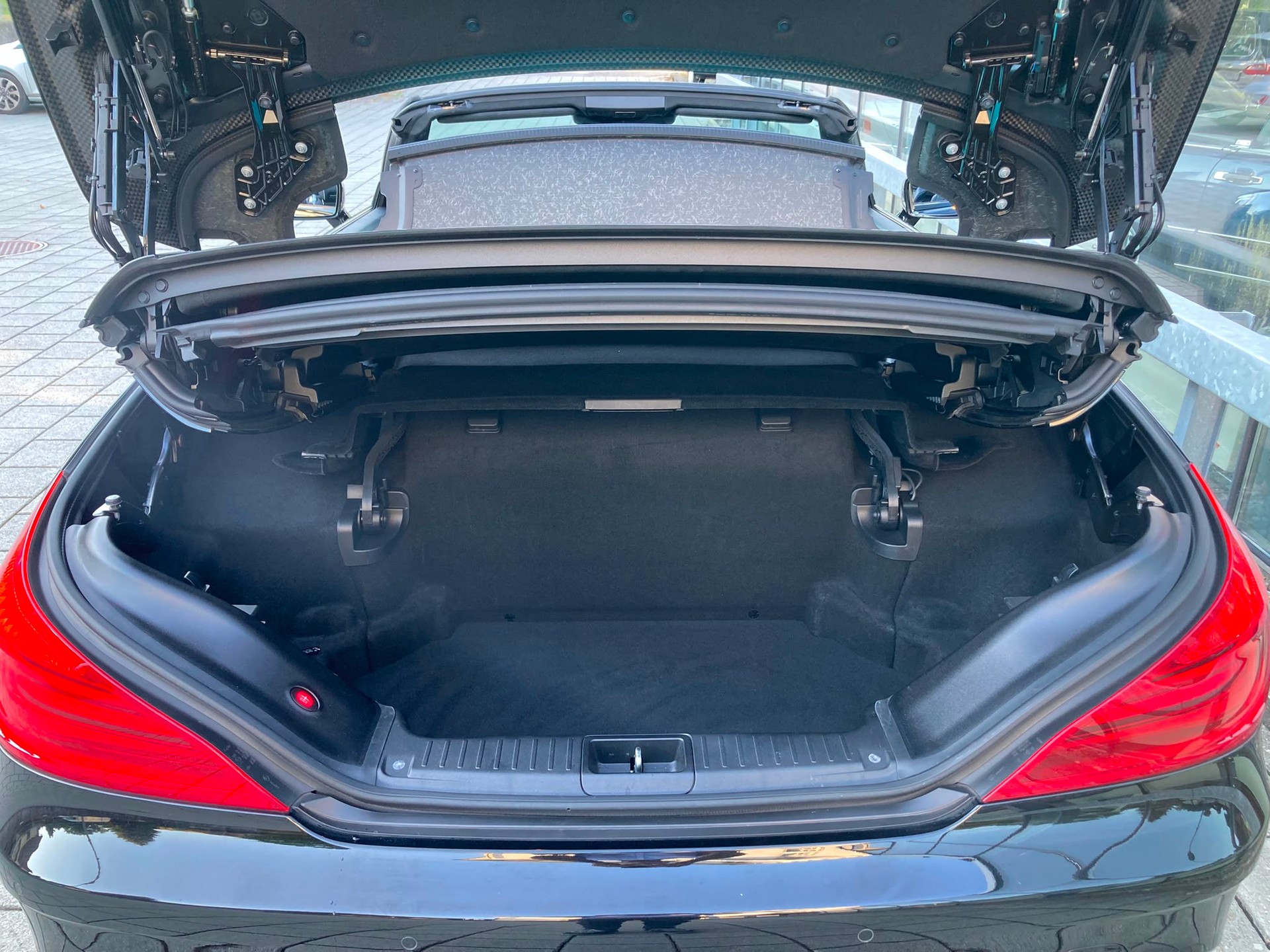 MERCEDES-BENZ SL 400 9G-Tronic-image-25