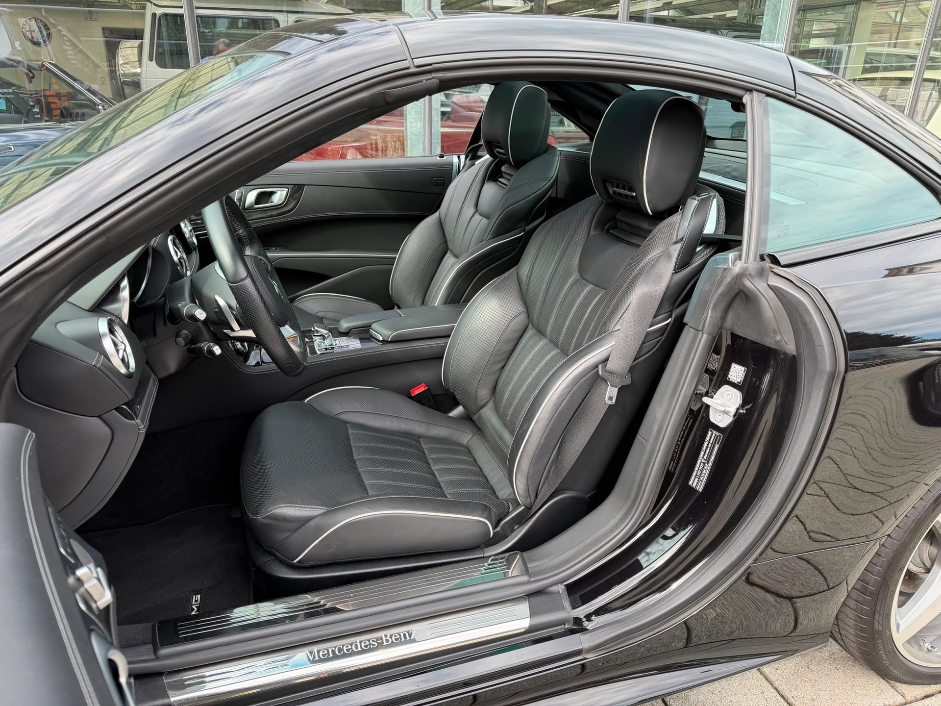 MERCEDES-BENZ SL 400 9G-Tronic-image-12