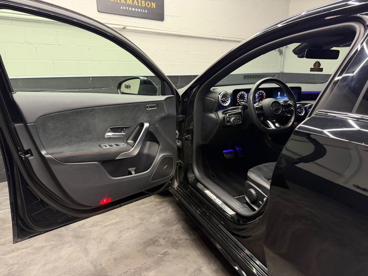 MERCEDES-BENZ A 45 S AMG 4Matic+ Speedshift | Facelift | 360° Kamera | Ambientebeleuchtung-image-11