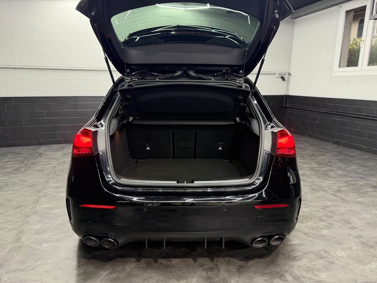 MERCEDES-BENZ A 45 S AMG 4Matic+ Speedshift | Facelift | 360° Kamera | Ambientebeleuchtung-image-26