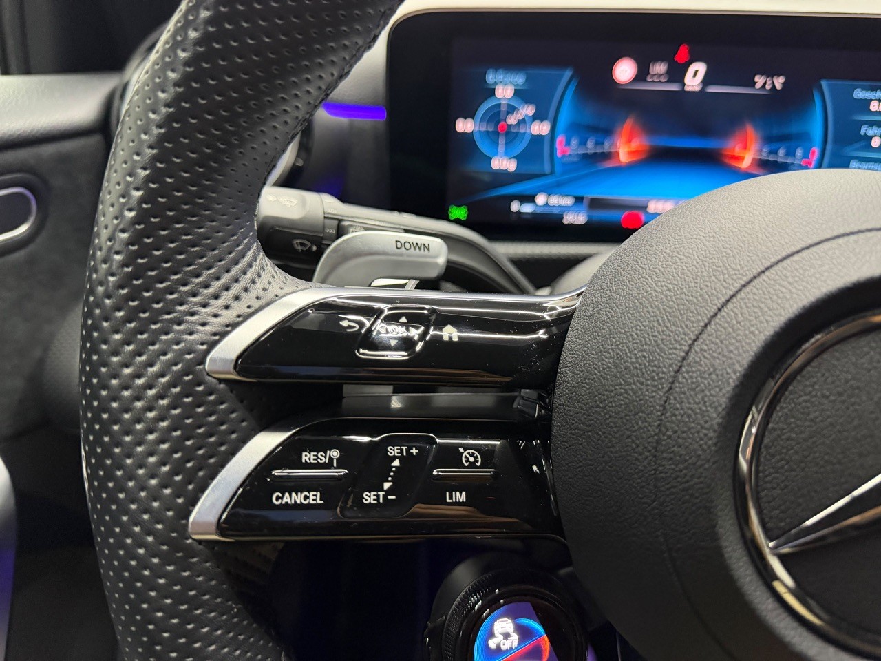 MERCEDES-BENZ A 45 S AMG 4Matic+ Speedshift | Facelift | 360° Kamera | Ambientebeleuchtung-image-16