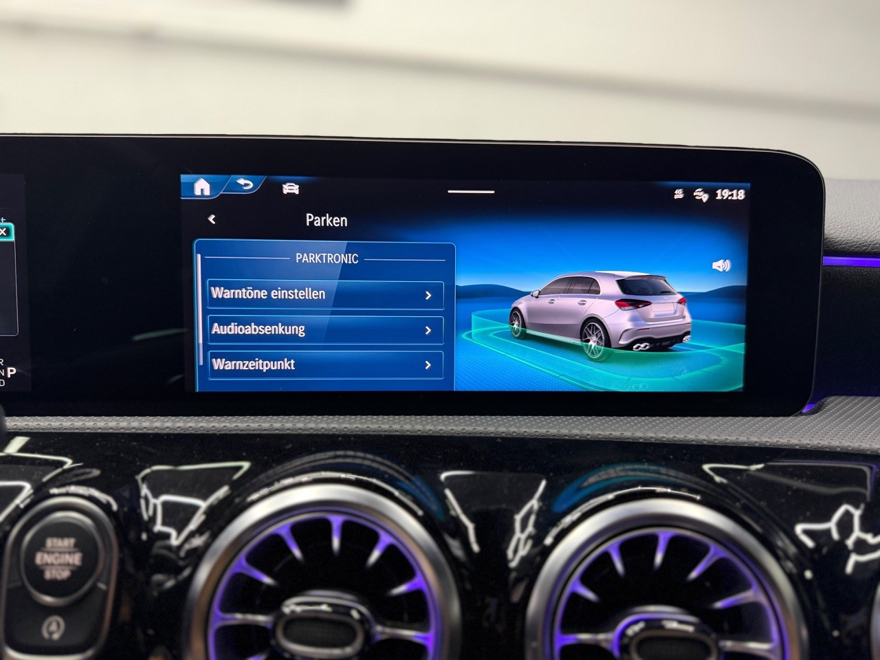 MERCEDES-BENZ A 45 S AMG 4Matic+ Speedshift | Facelift | 360° Kamera | Ambientebeleuchtung-image-20
