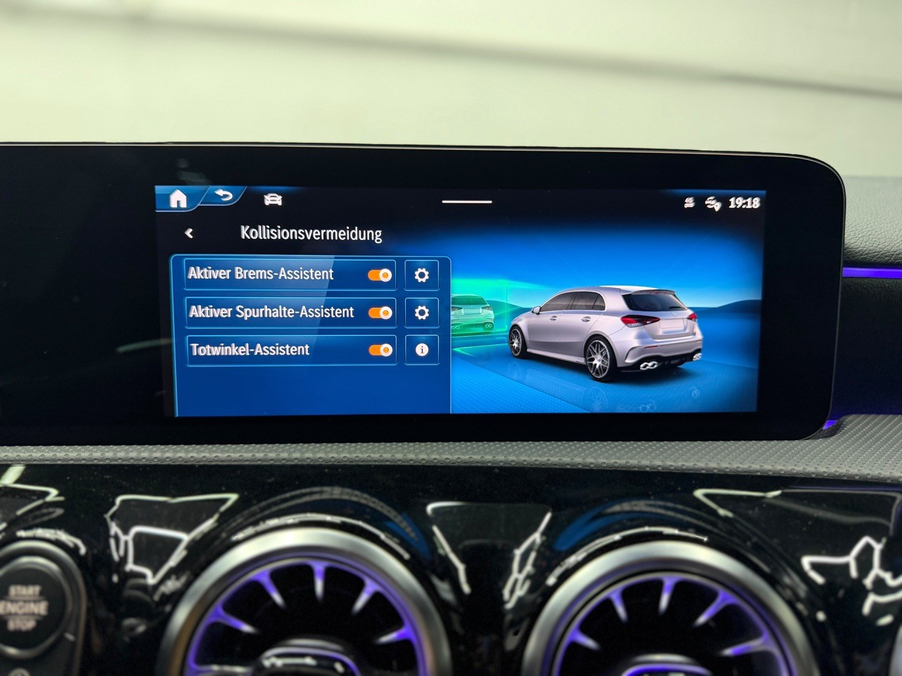 MERCEDES-BENZ A 45 S AMG 4Matic+ Speedshift | Facelift | 360° Kamera | Ambientebeleuchtung-image-21
