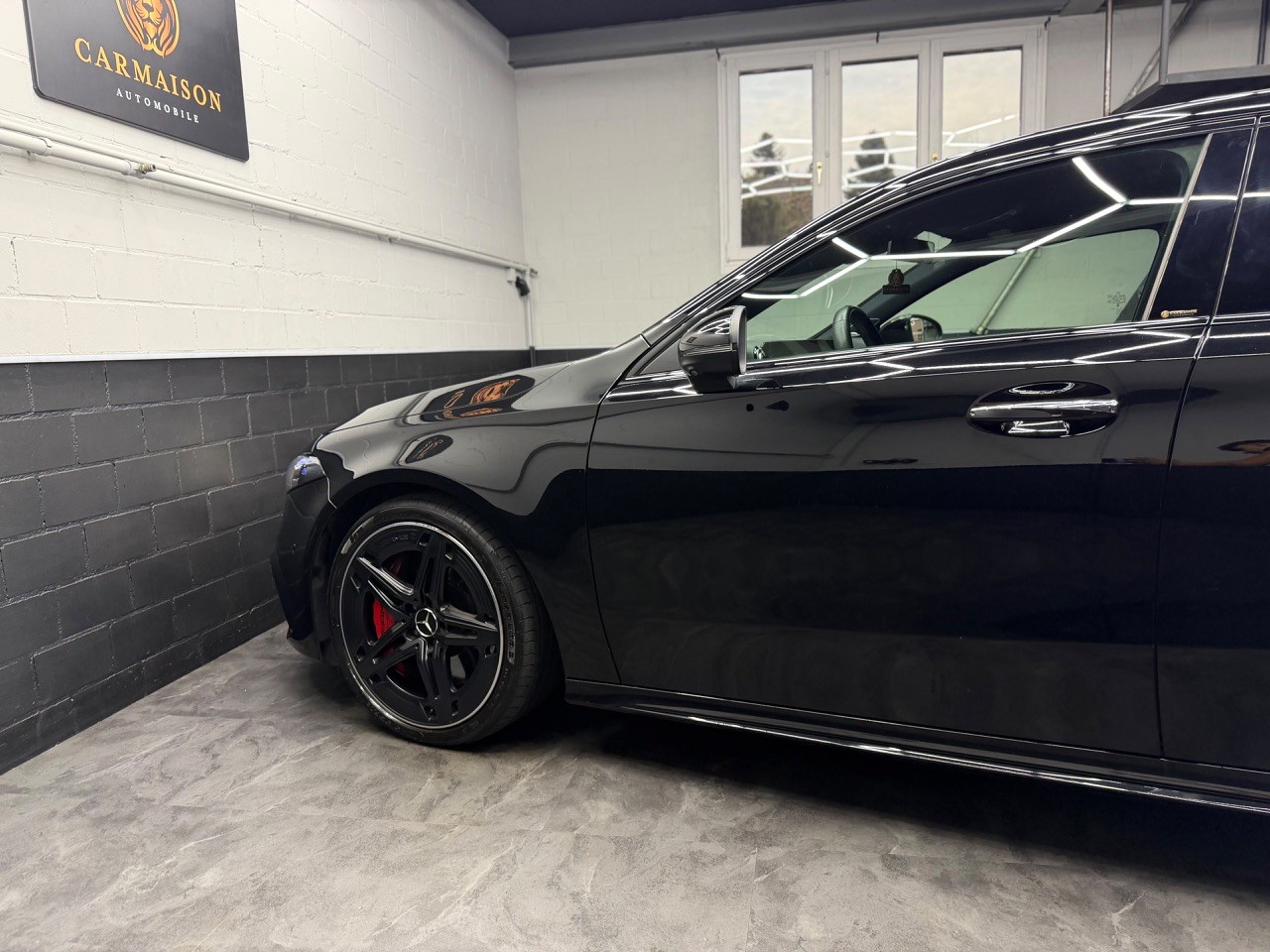 MERCEDES-BENZ A 45 S AMG 4Matic+ Speedshift | Facelift | 360° Kamera | Ambientebeleuchtung-image-9