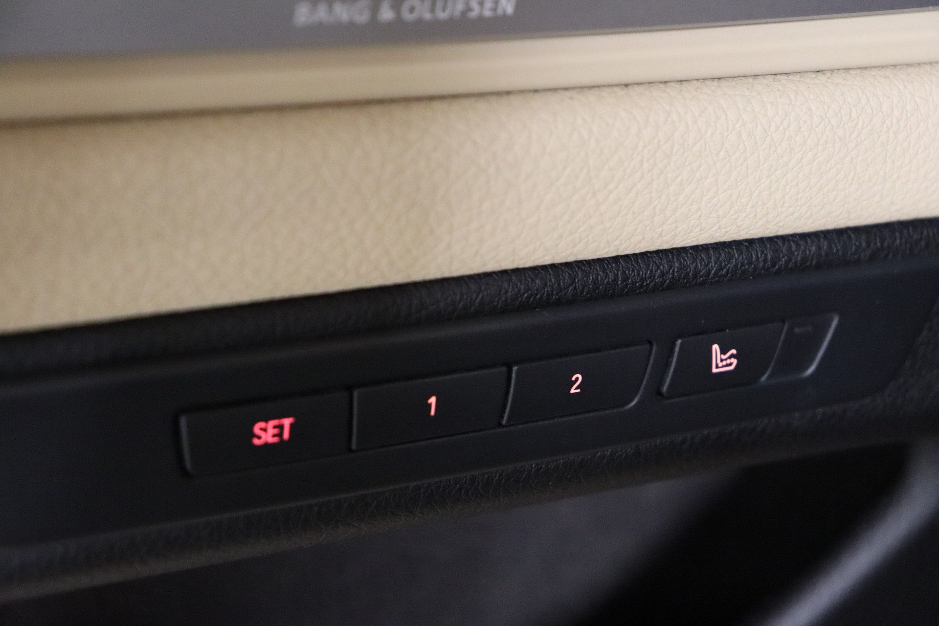 BMW M550d xDrive Steptronic-image-17