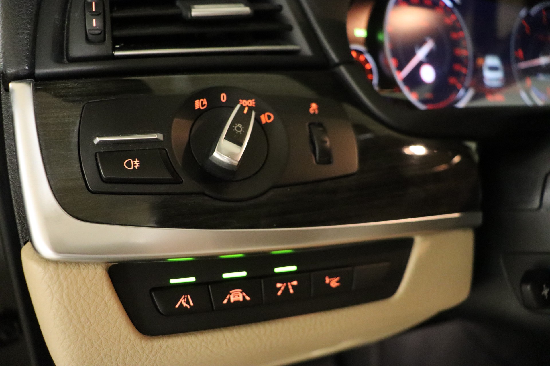BMW M550d xDrive Steptronic-image-20