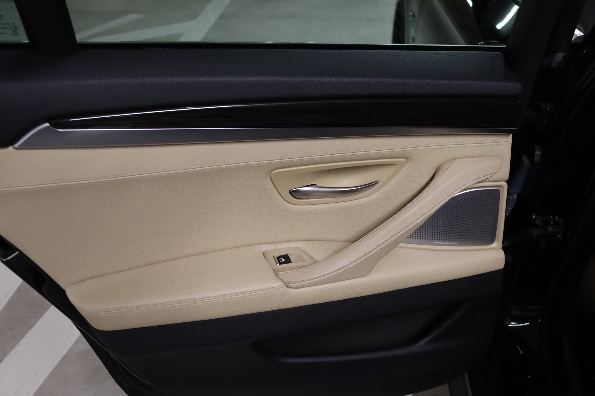 BMW M550d xDrive Steptronic-image-14