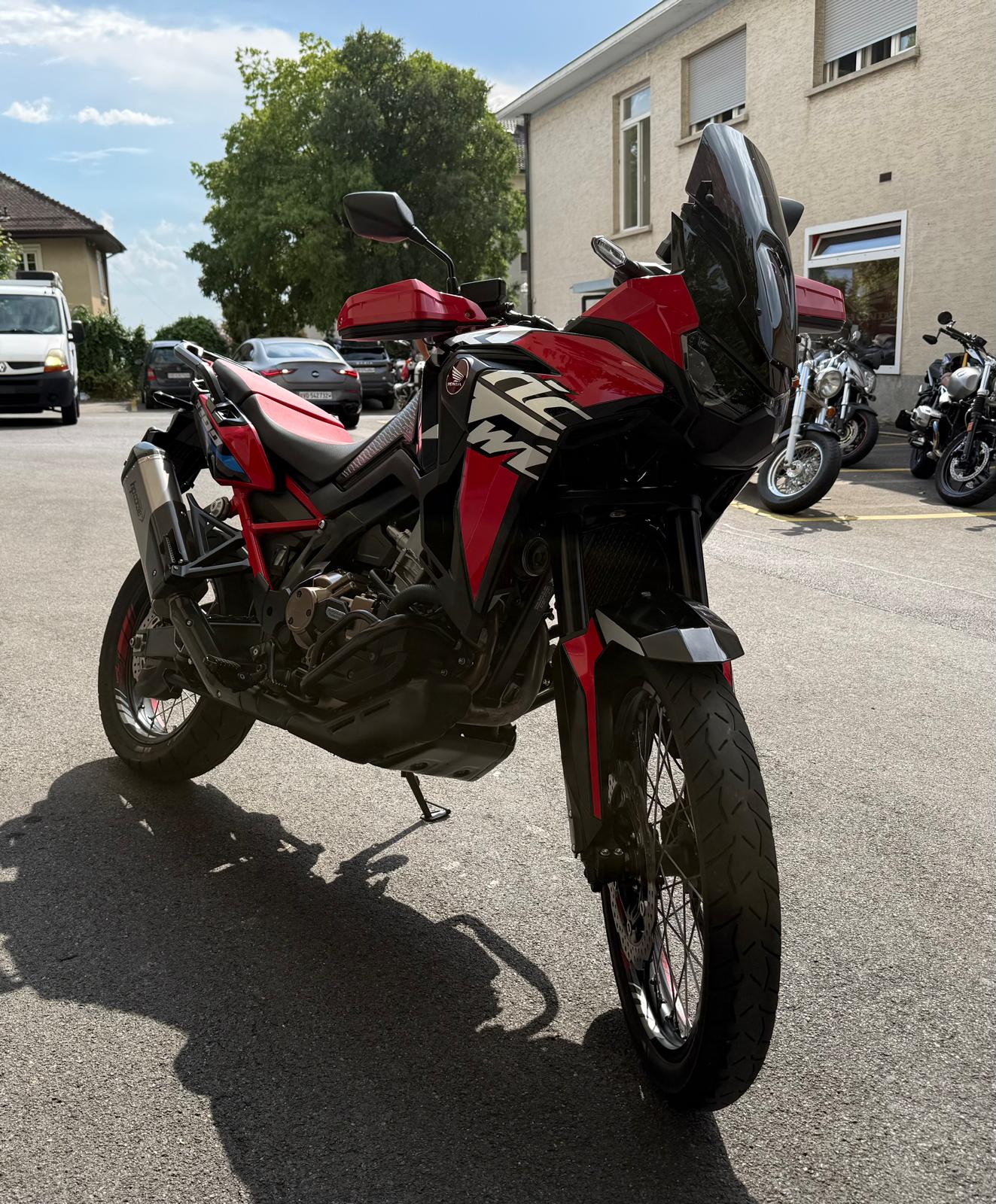 HONDA CRF 1100 DCT Africa Twin Adventure-showroom-element-1