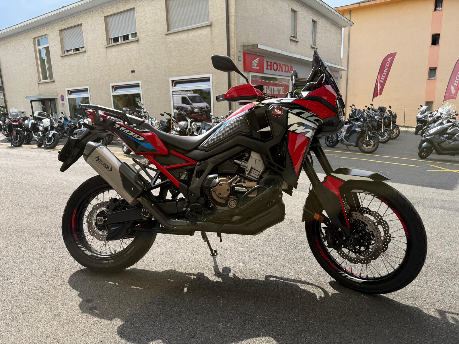 HONDA CRF 1100 DCT Africa Twin Adventure-showroom-element-3