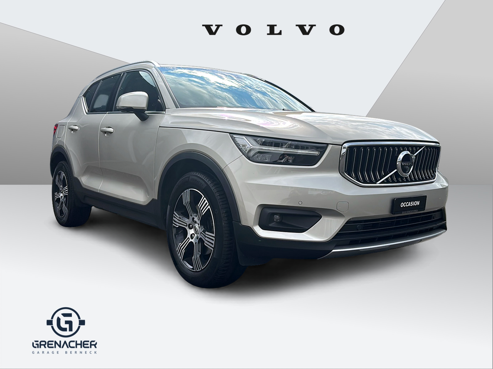 VOLVO XC40 2.0 T4 Inscription AWD-image-4