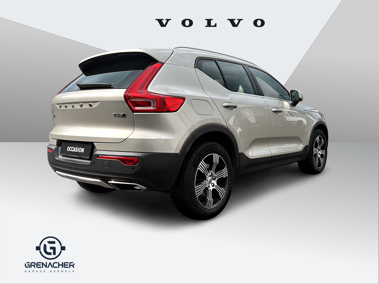 VOLVO XC40 2.0 T4 Inscription AWD-image-5