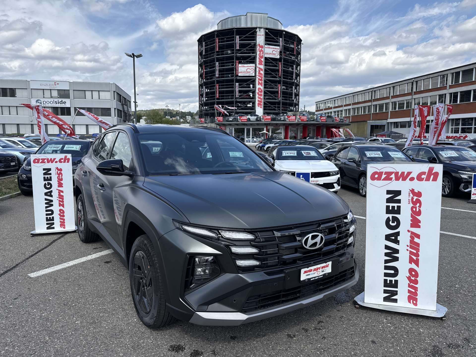 HYUNDAI Tucson 1.6 TGDI HEV Black Line Automat-image-0