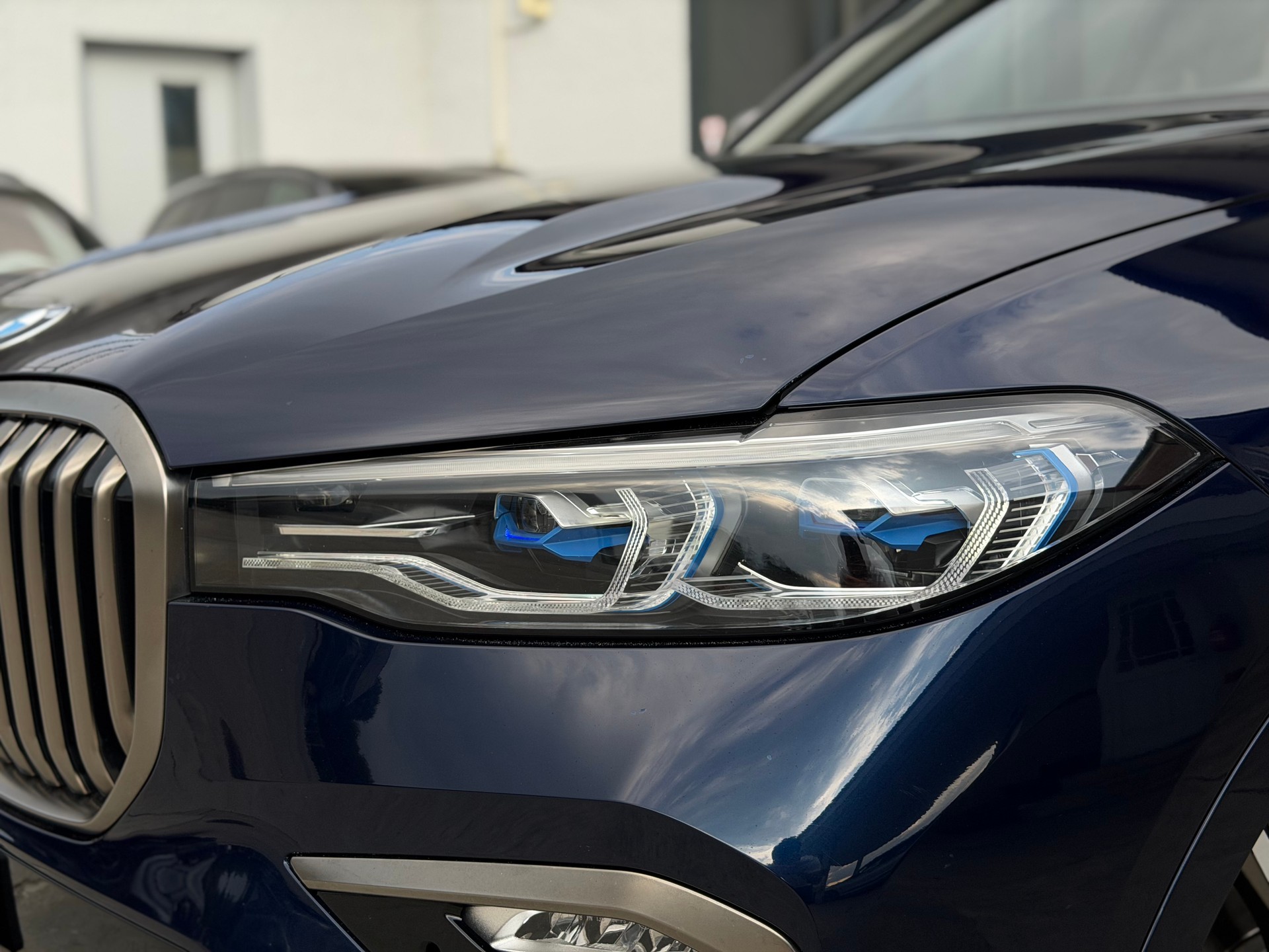 BMW X7 xDrive M50i Steptronic-image-7