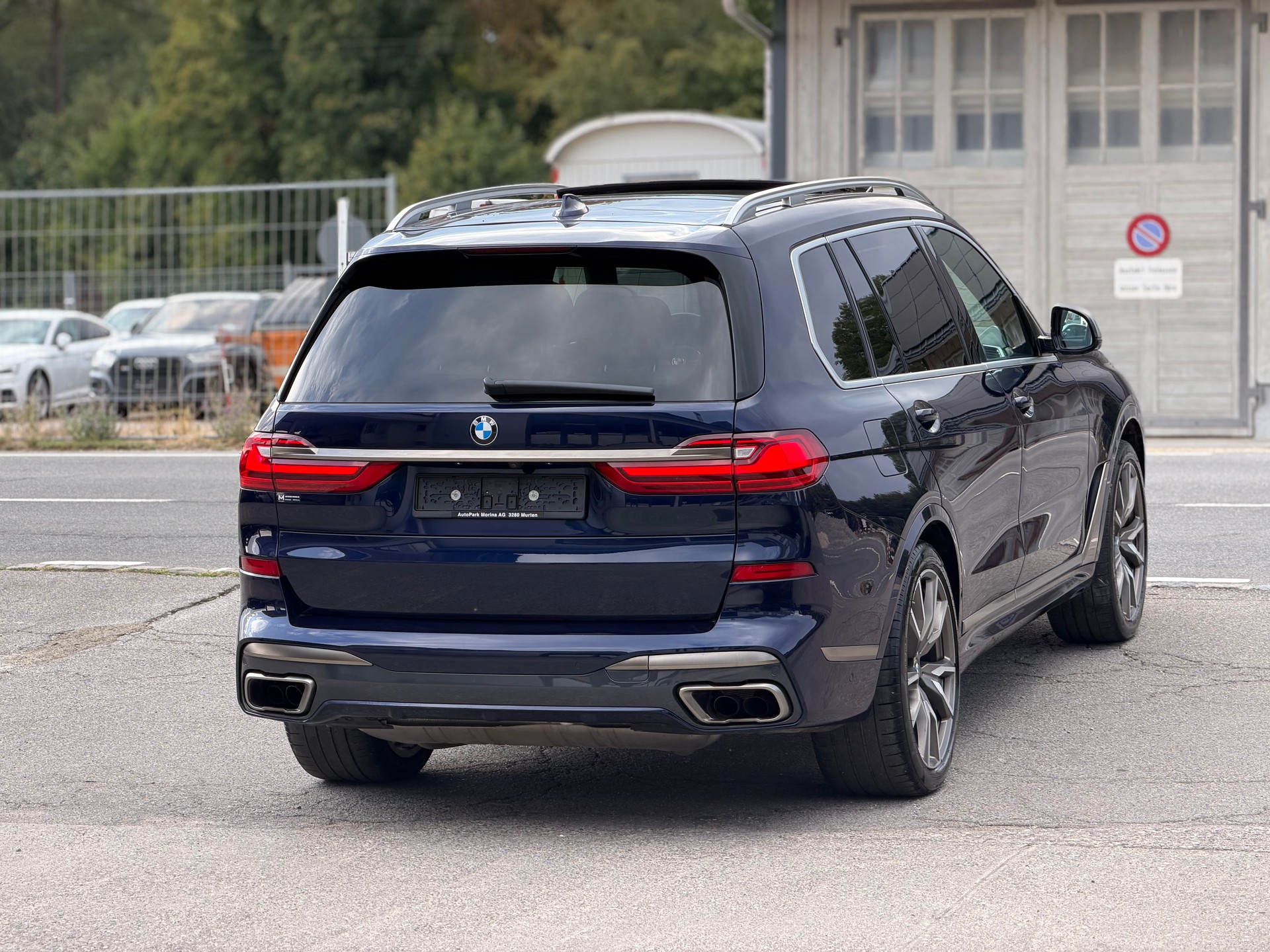 BMW X7 xDrive M50i Steptronic-image-4
