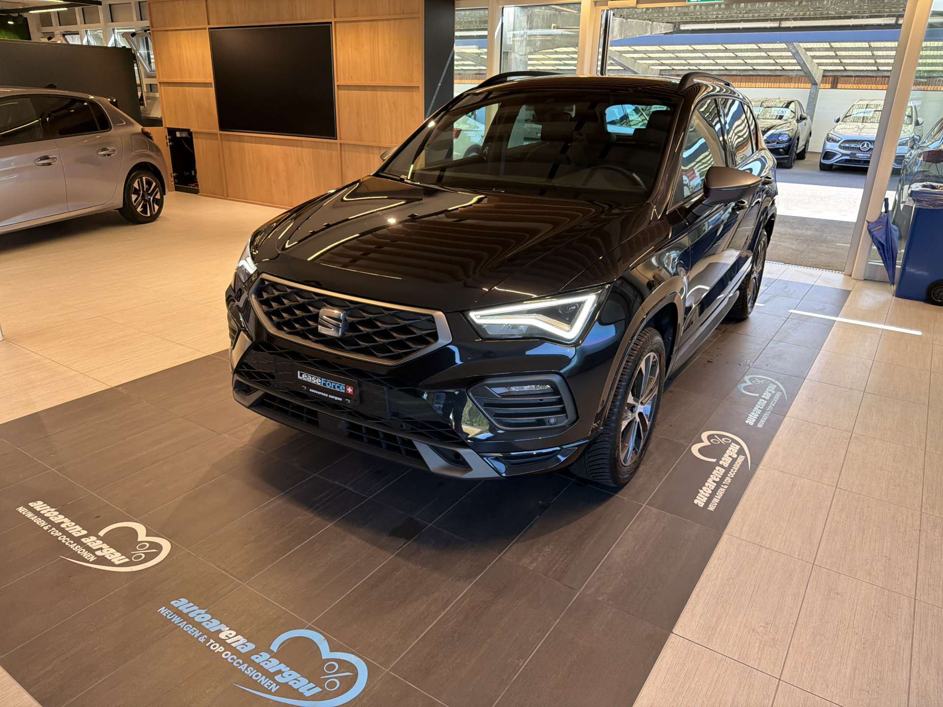 SEAT Ateca 2.0 TDi CR FR-Line DSG-Automat-image-0