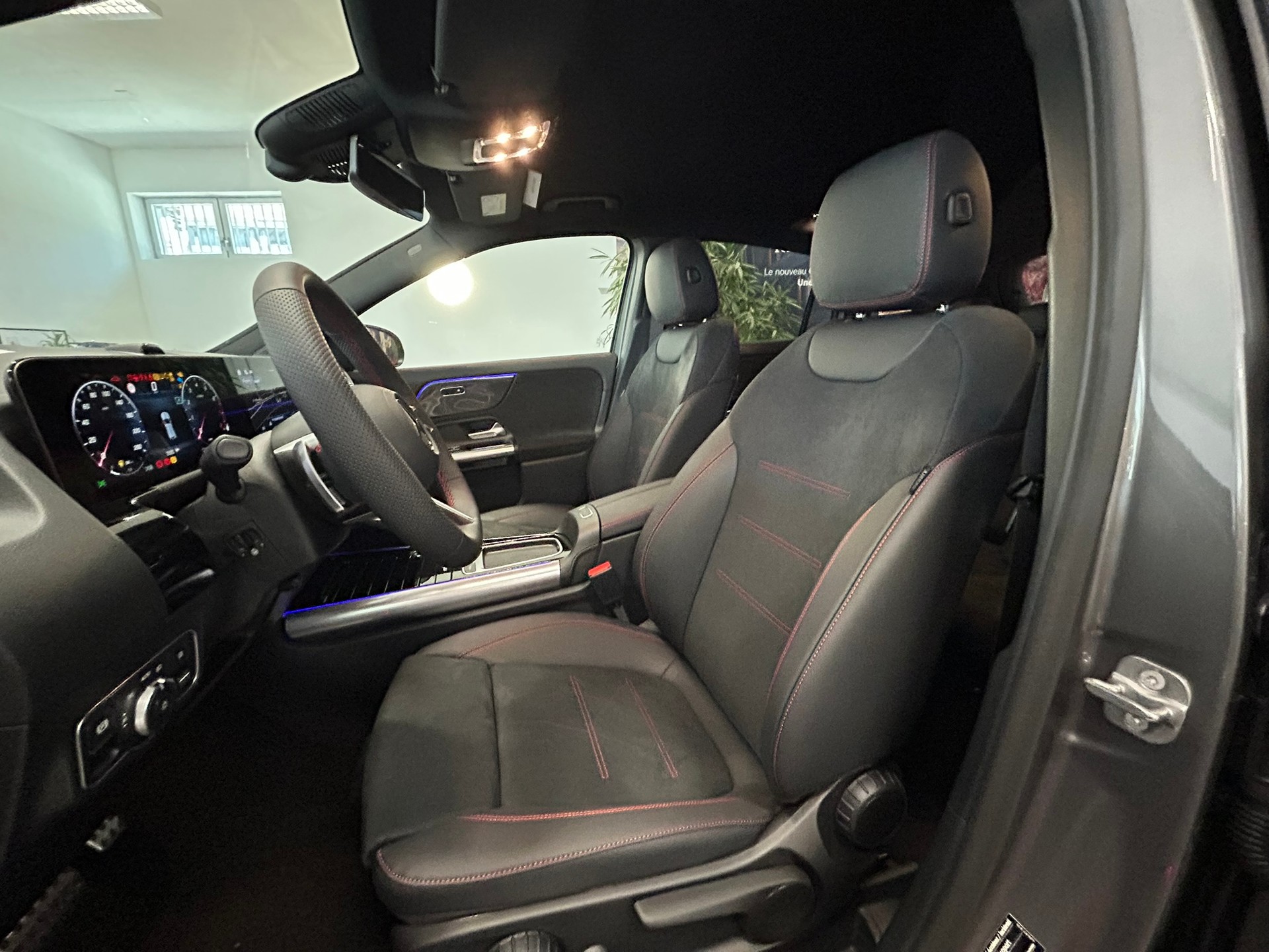 MERCEDES-BENZ GLA 200 Night Star AMG Line 7G-DCT-image-11