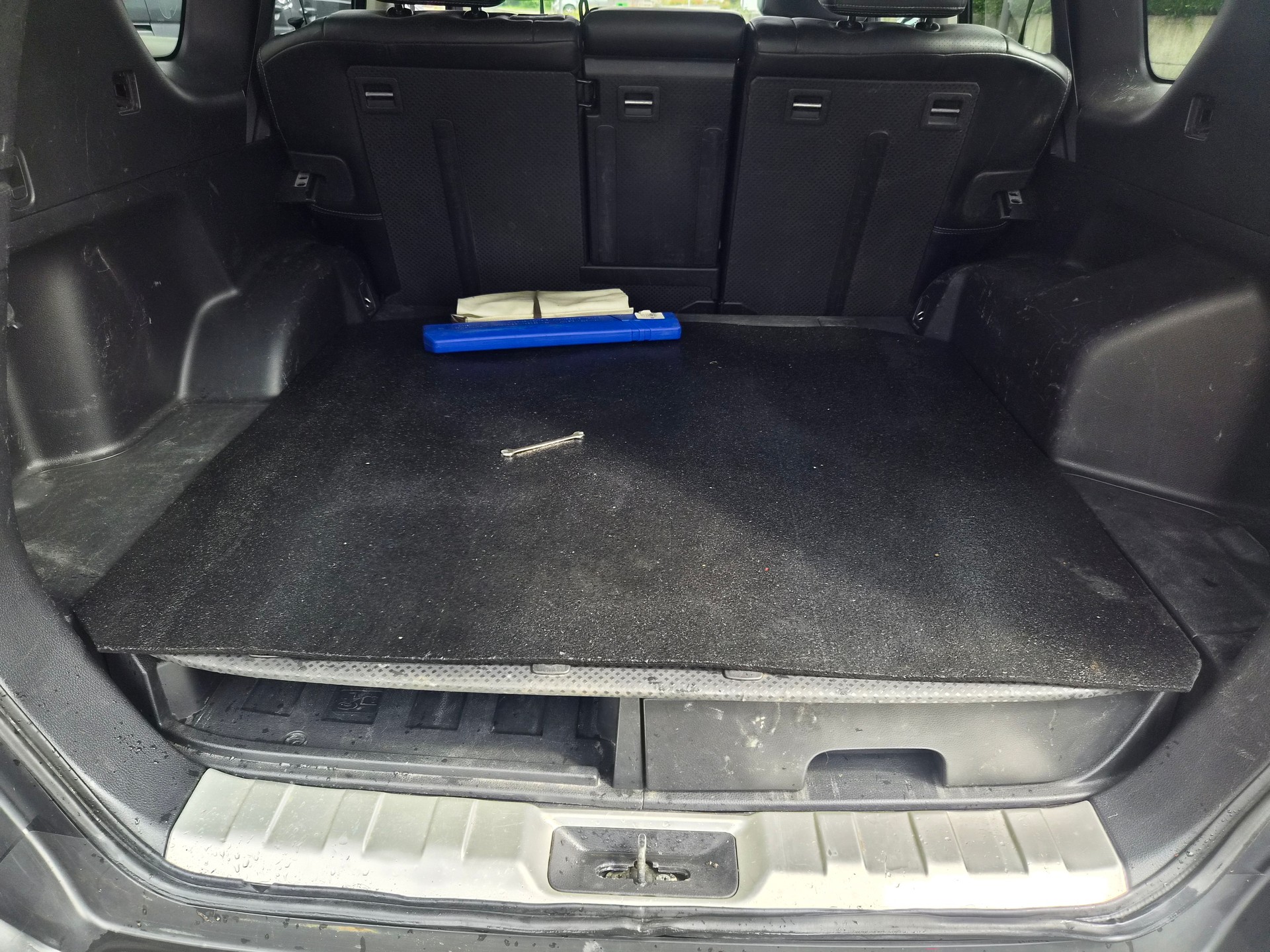 NISSAN X-Trail 2.0 dCi 16V LE Automatic-image-3