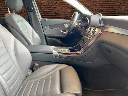 MERCEDES-BENZ GLC 300 de 4M 9G-Tronic-image-11