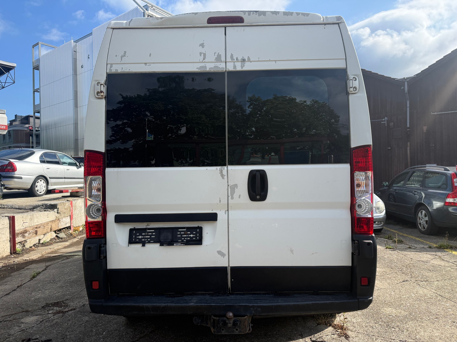 PEUGEOT Boxer 2.2 HDI 335 L3H3-image-9
