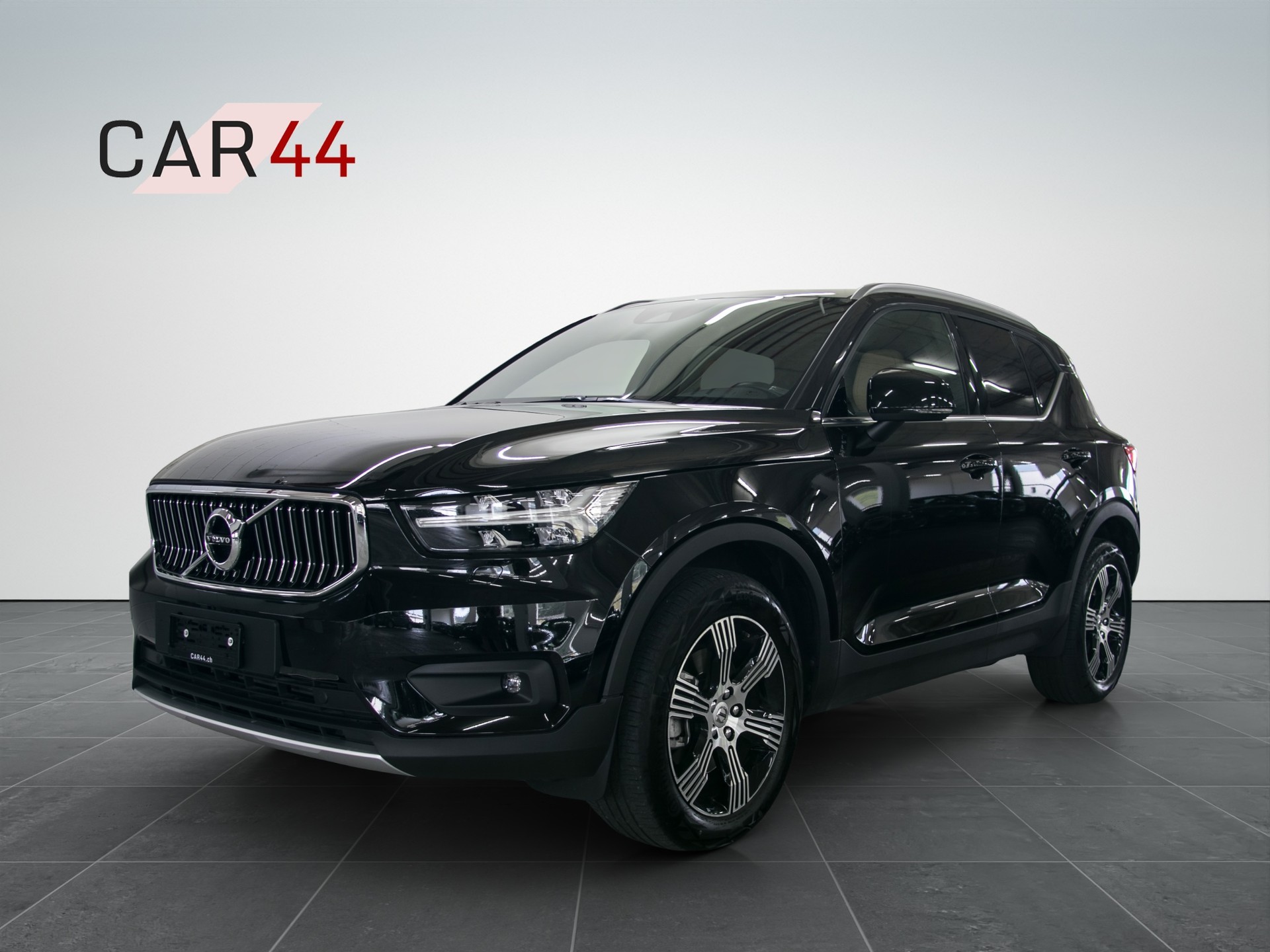 VOLVO XC40 T3 Inscription Geartronic-image-0