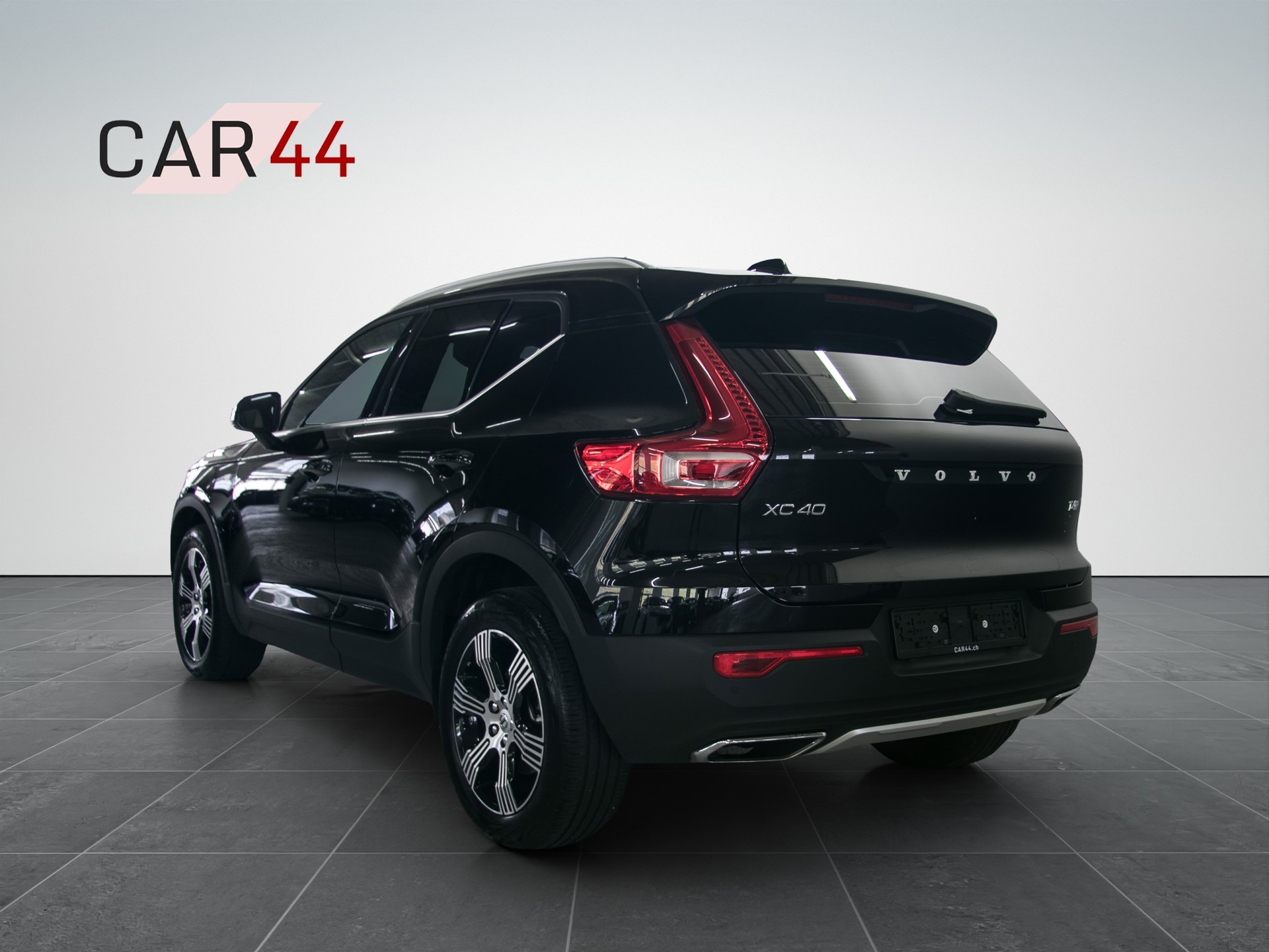 VOLVO XC40 T3 Inscription Geartronic-image-2