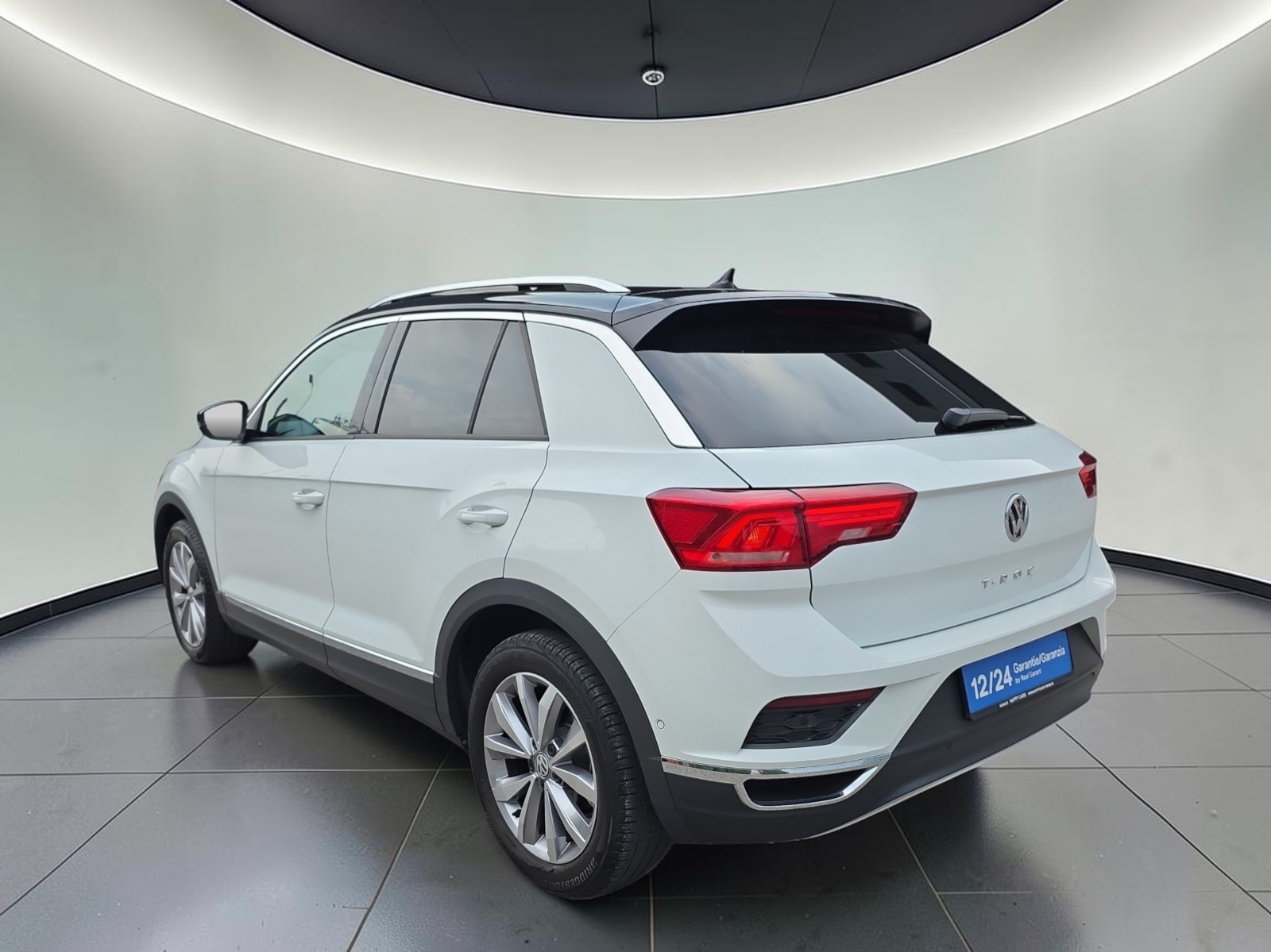 VW T-Roc 1.0 TSI Advance-image-6