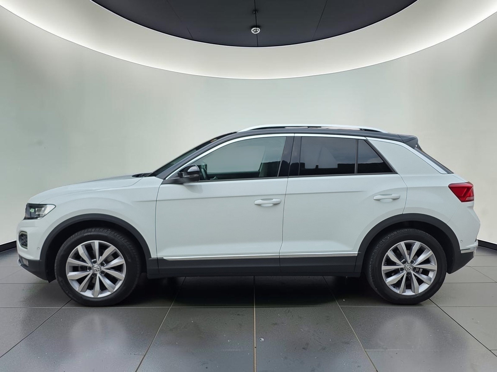 VW T-Roc 1.0 TSI Advance-image-7
