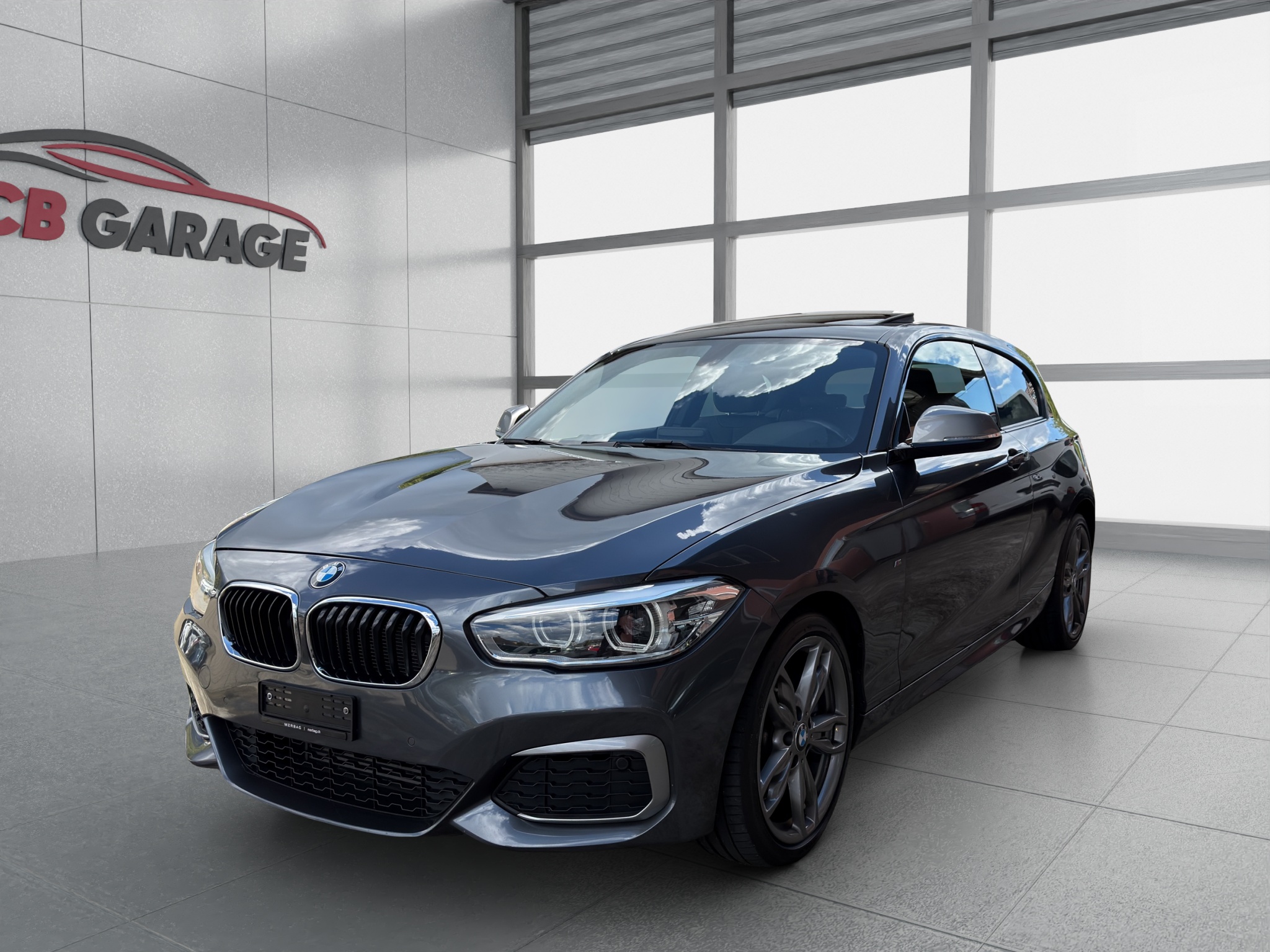 BMW M135i xDrive Steptronic — slika 1
