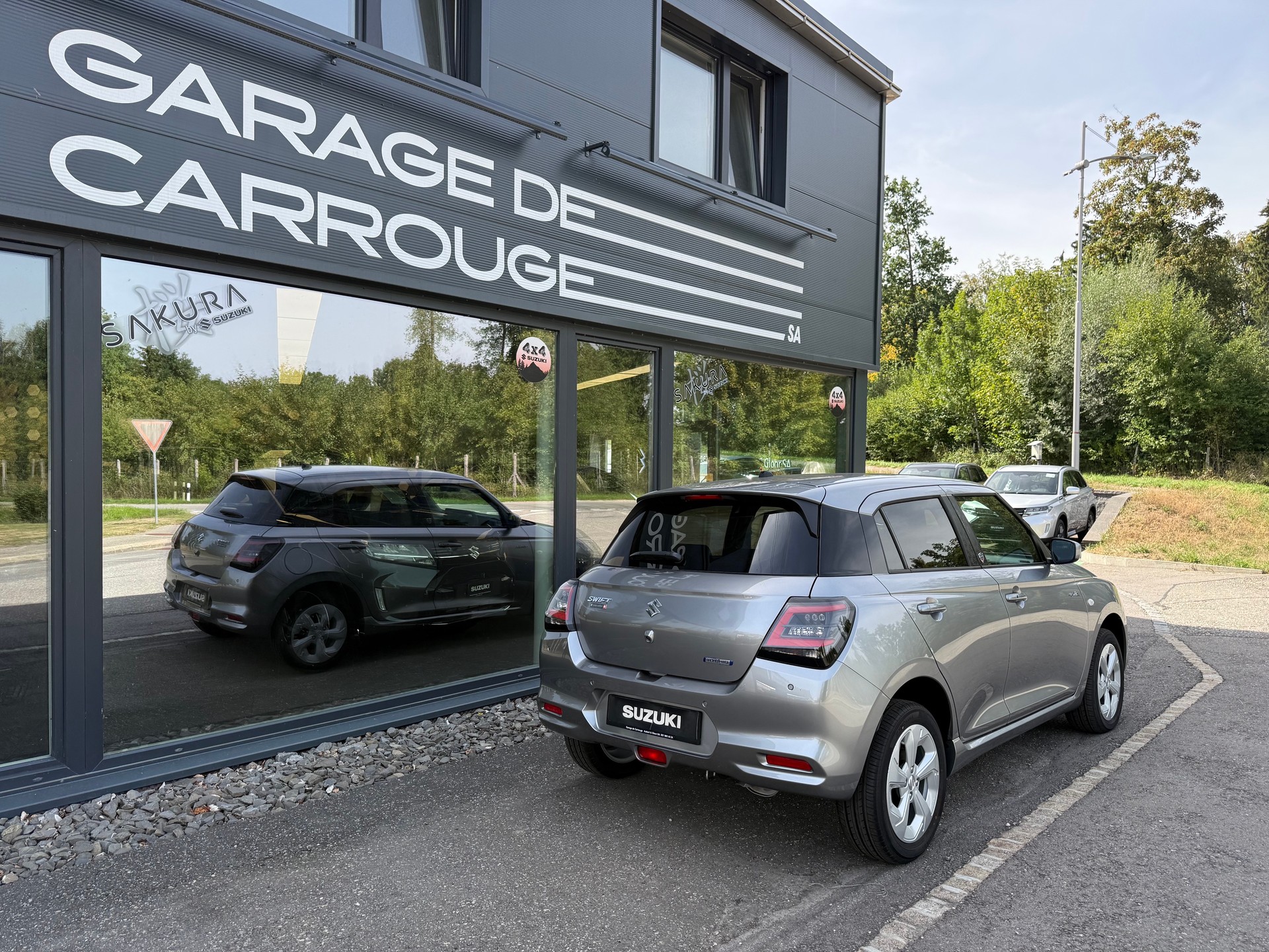 SUZUKI Swift 1.2 Piz Sulai Hybrid 4x4-image-5