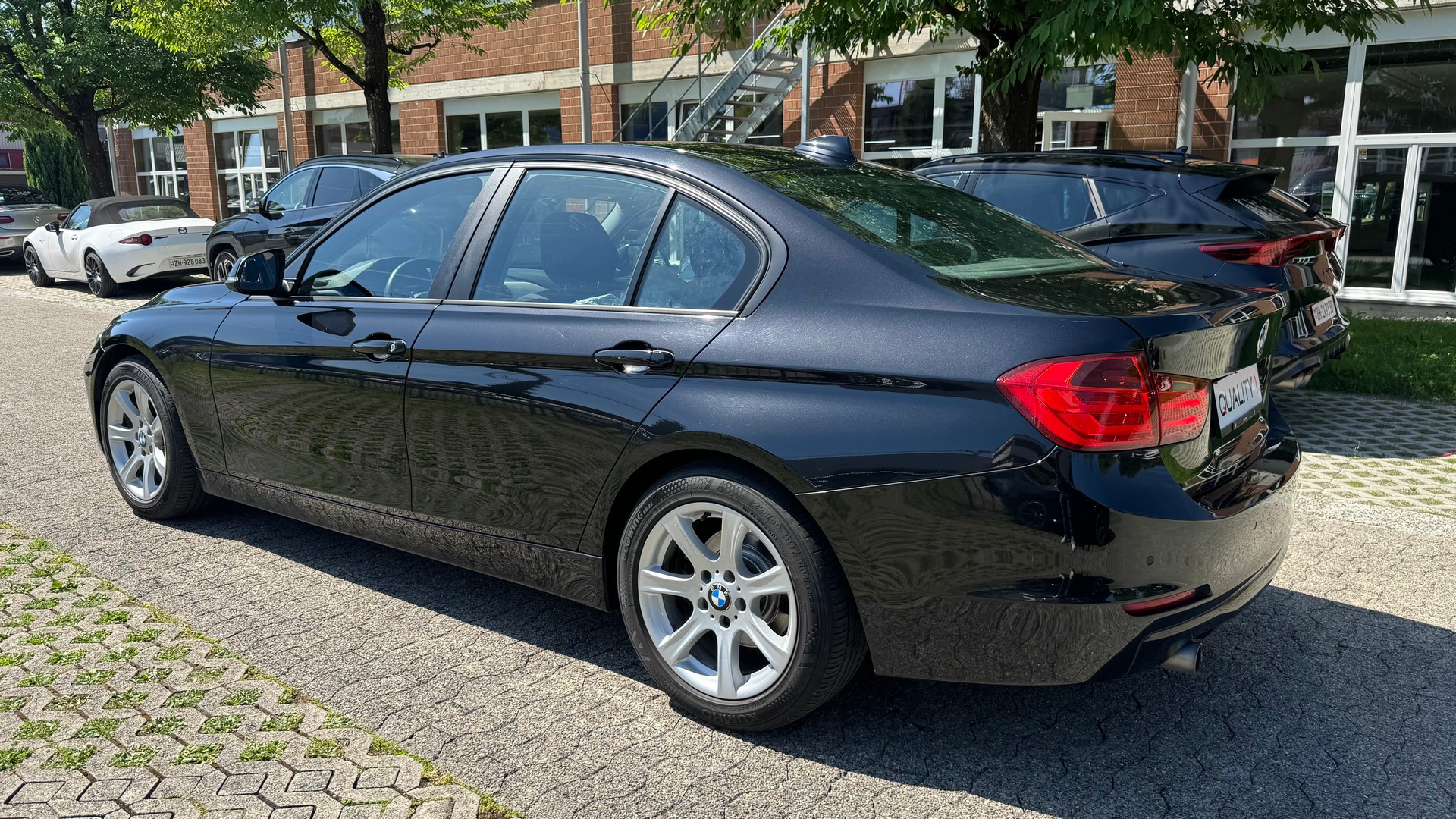 BMW 318d Steptronic-image-4