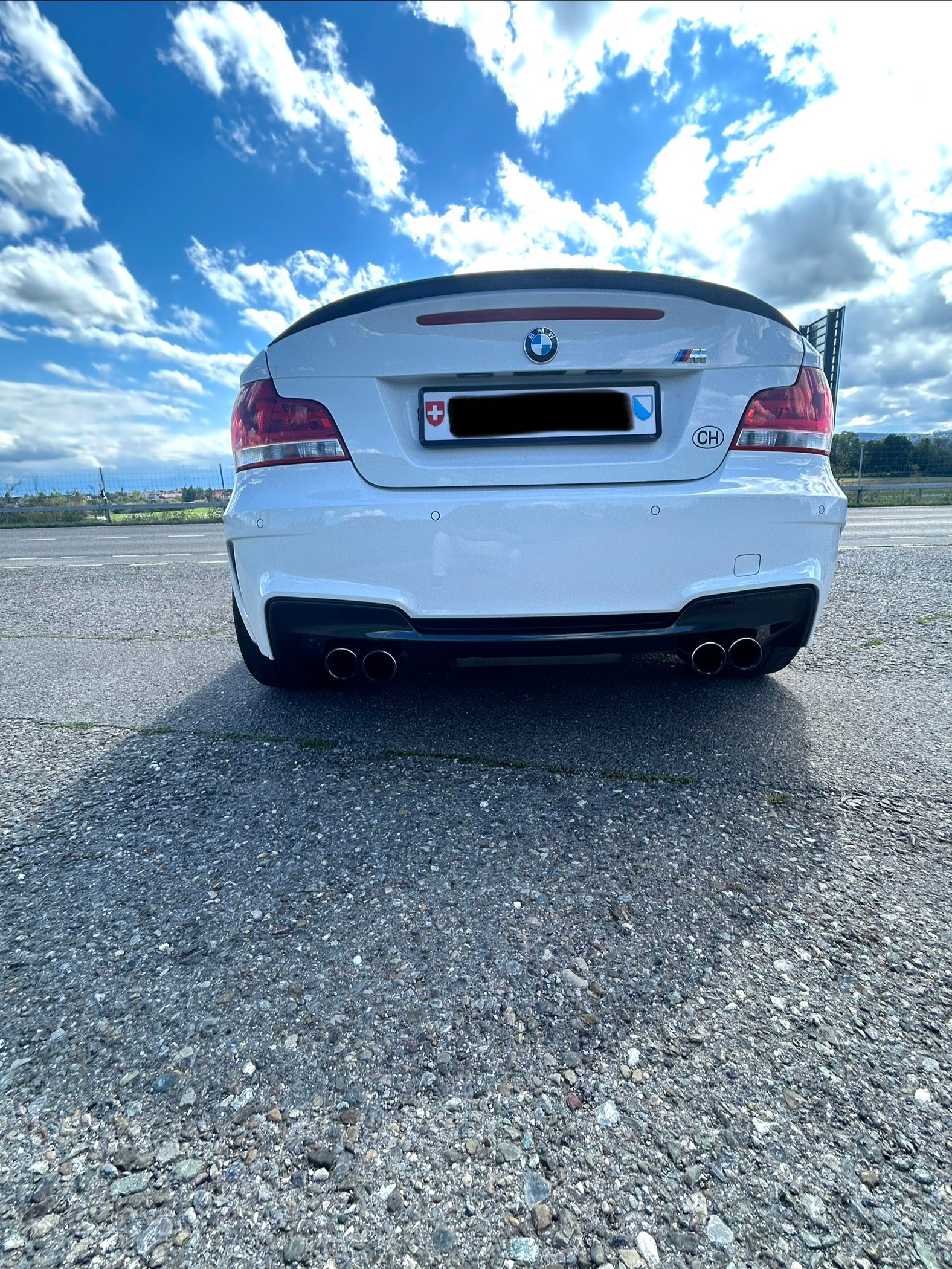 BMW 1er M Coupé-image-1
