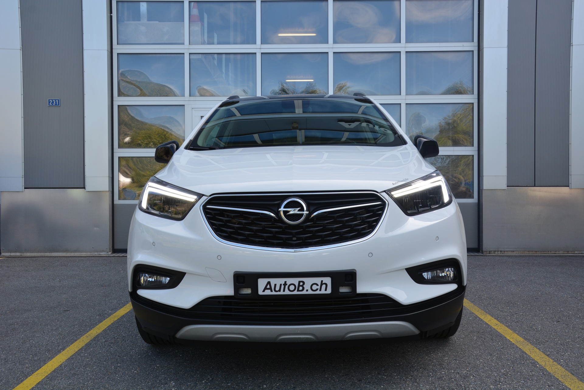 OPEL Mokka X 1.4i 16V Turbo Black Edition 4WD Automatik-image-2