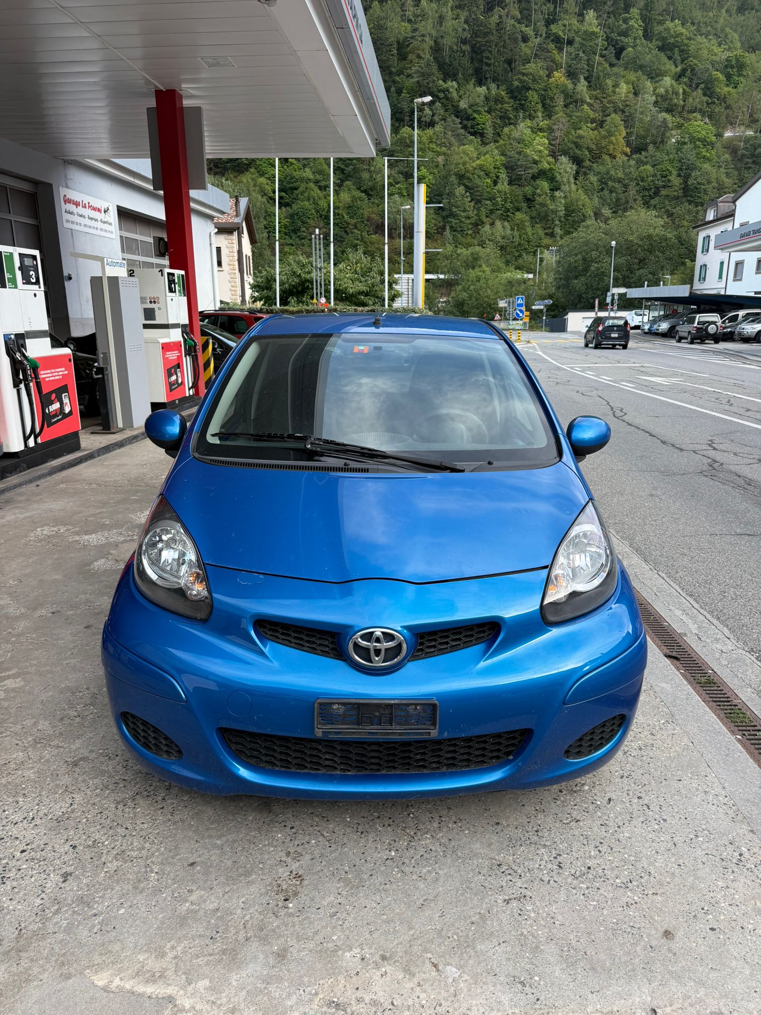 TOYOTA Aygo 1.0 Linea Sol-image-1