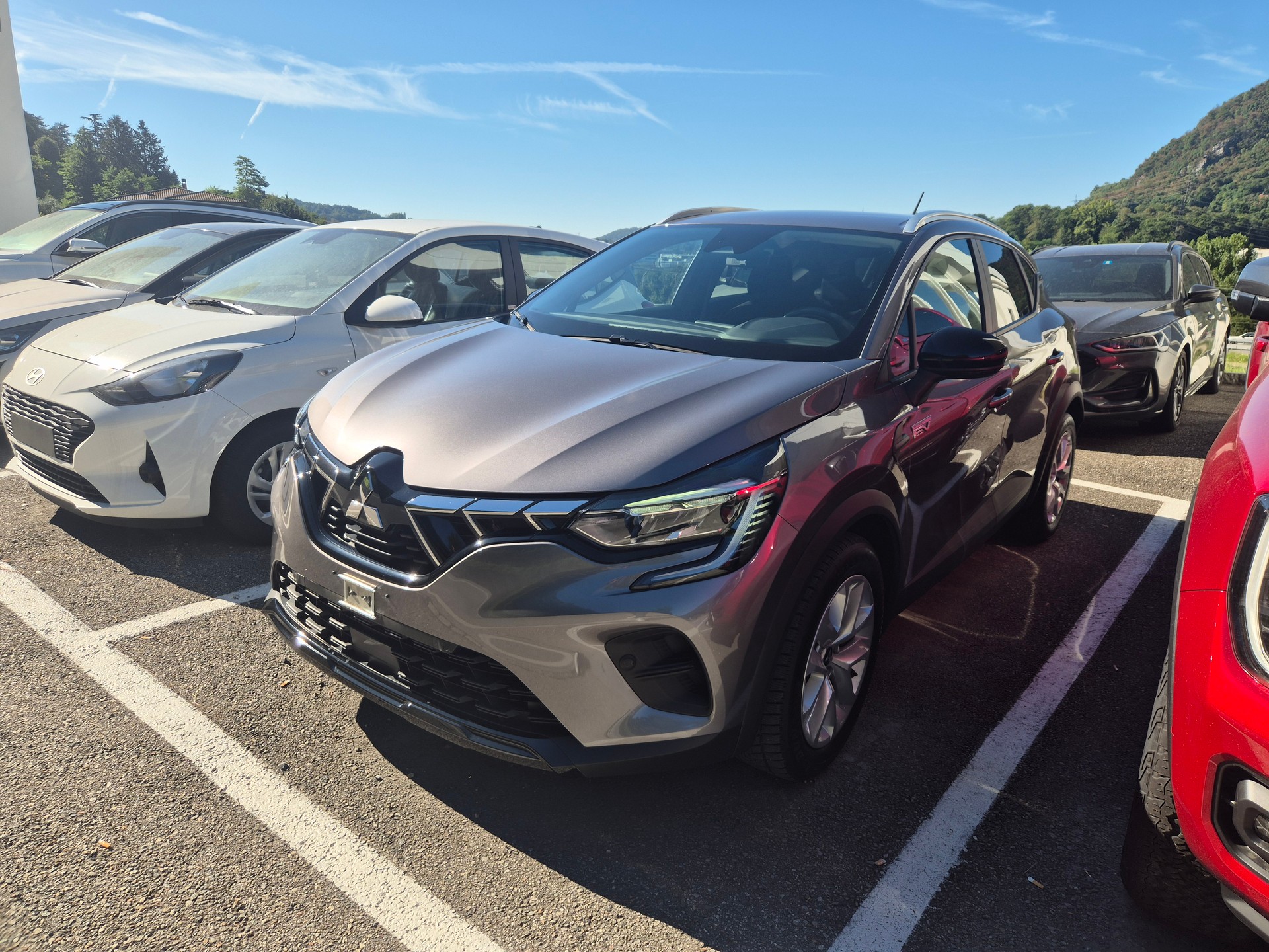 MITSUBISHI ASX 1.6 HEV Instyle-image-1