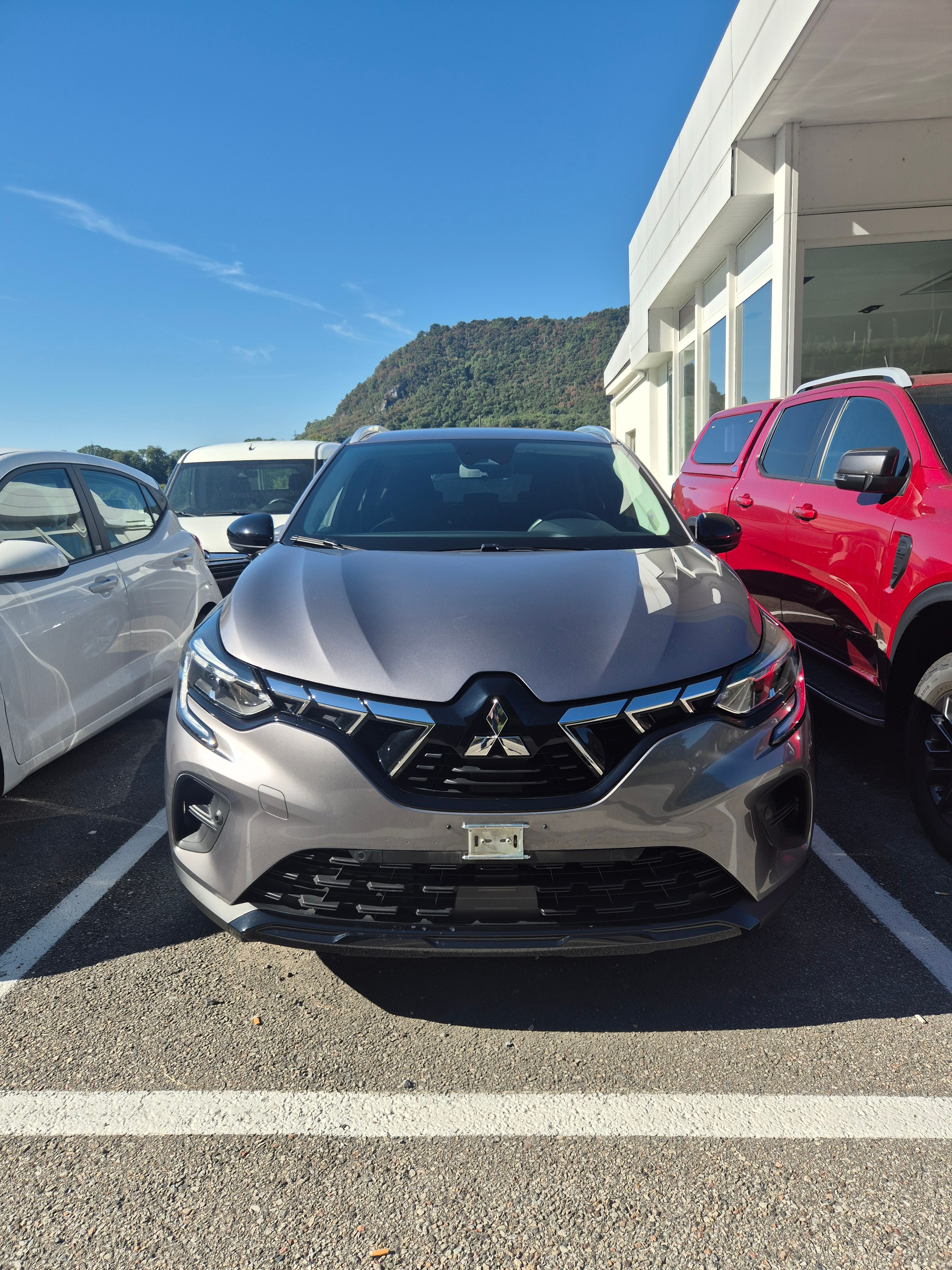 MITSUBISHI ASX 1.6 HEV Instyle — slika 1