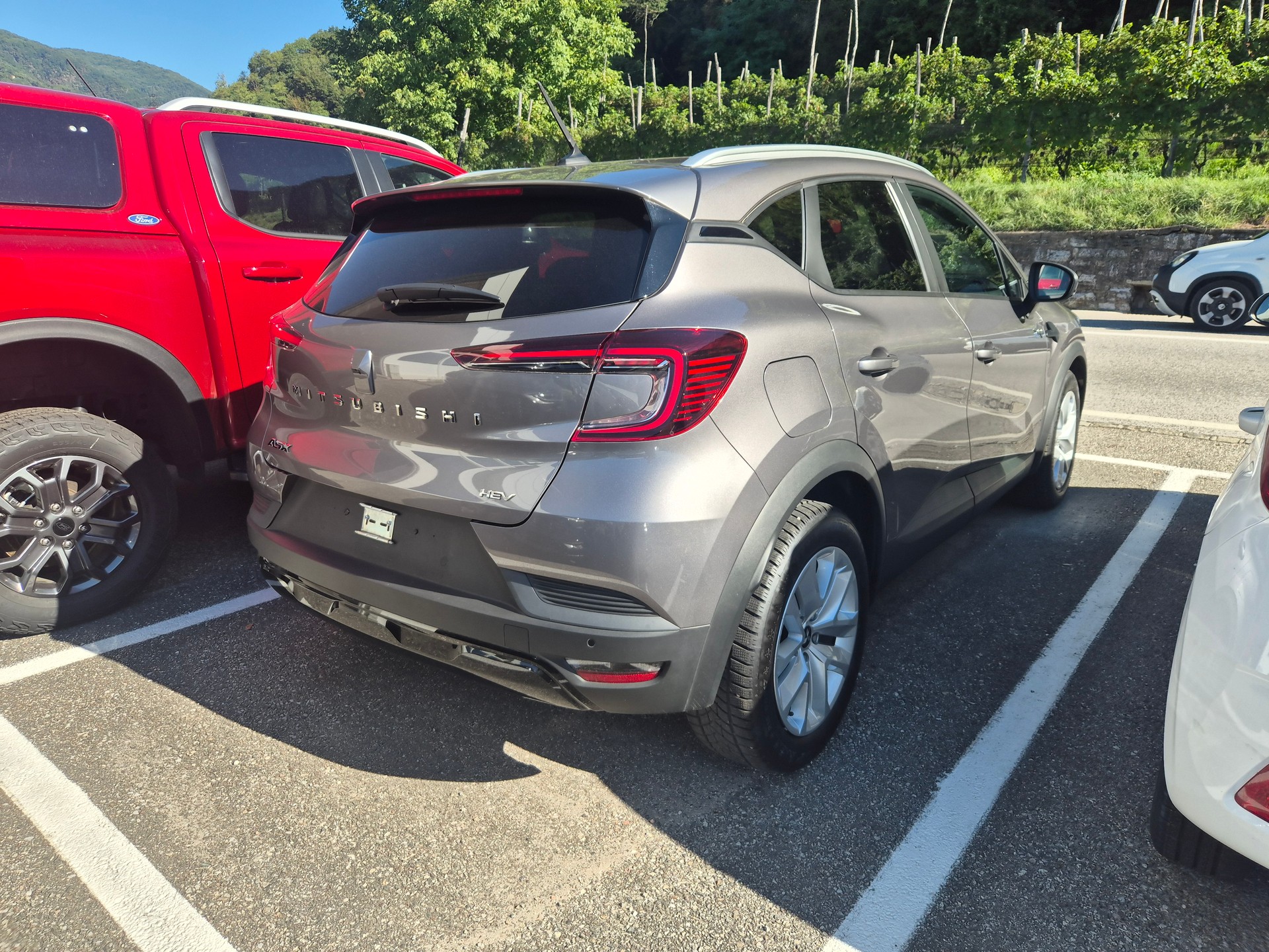MITSUBISHI ASX 1.6 HEV Instyle-image-5