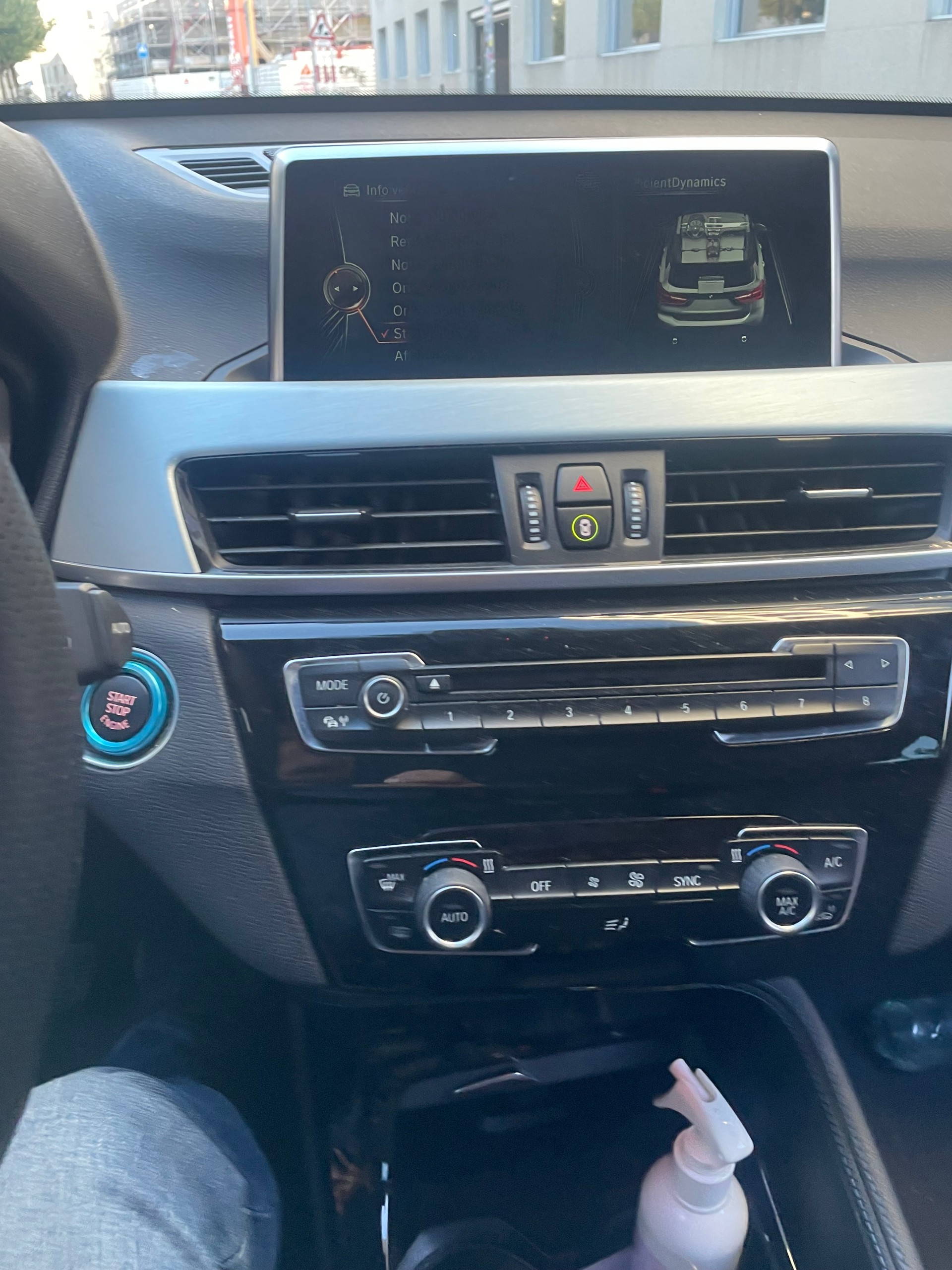 BMW X1 xDrive 20d M Sport-image-8