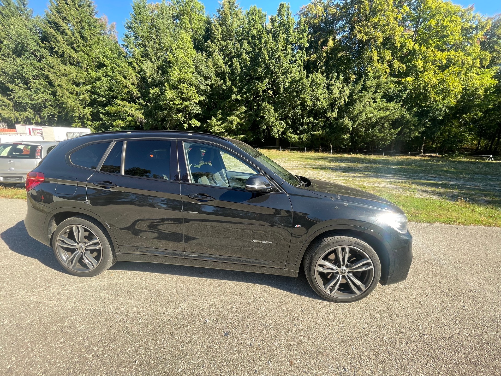 BMW X1 xDrive 20d M Sport-image-2