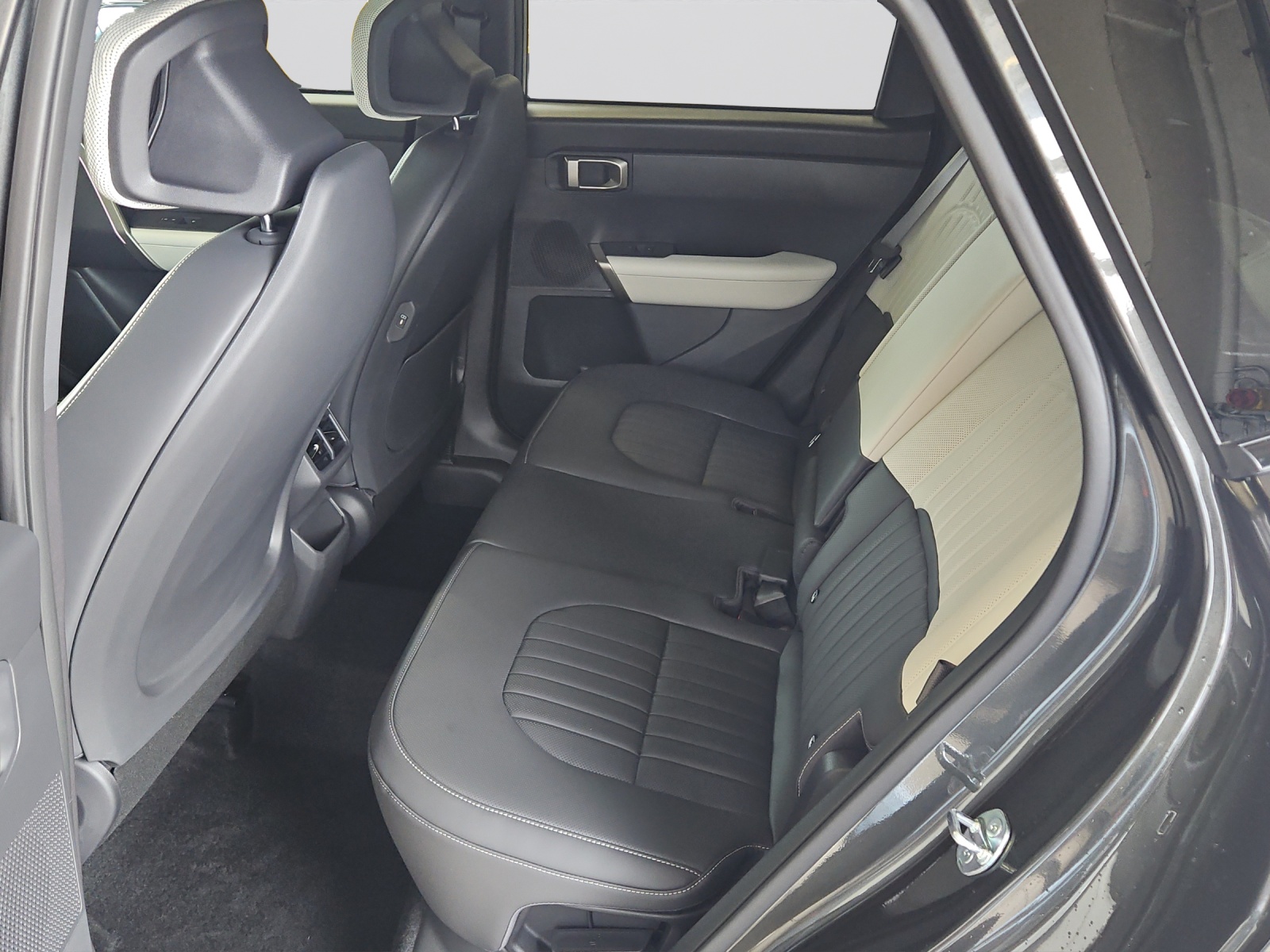 KIA Seltos 1.6 T-GDI GT-Line 4X4-image-7