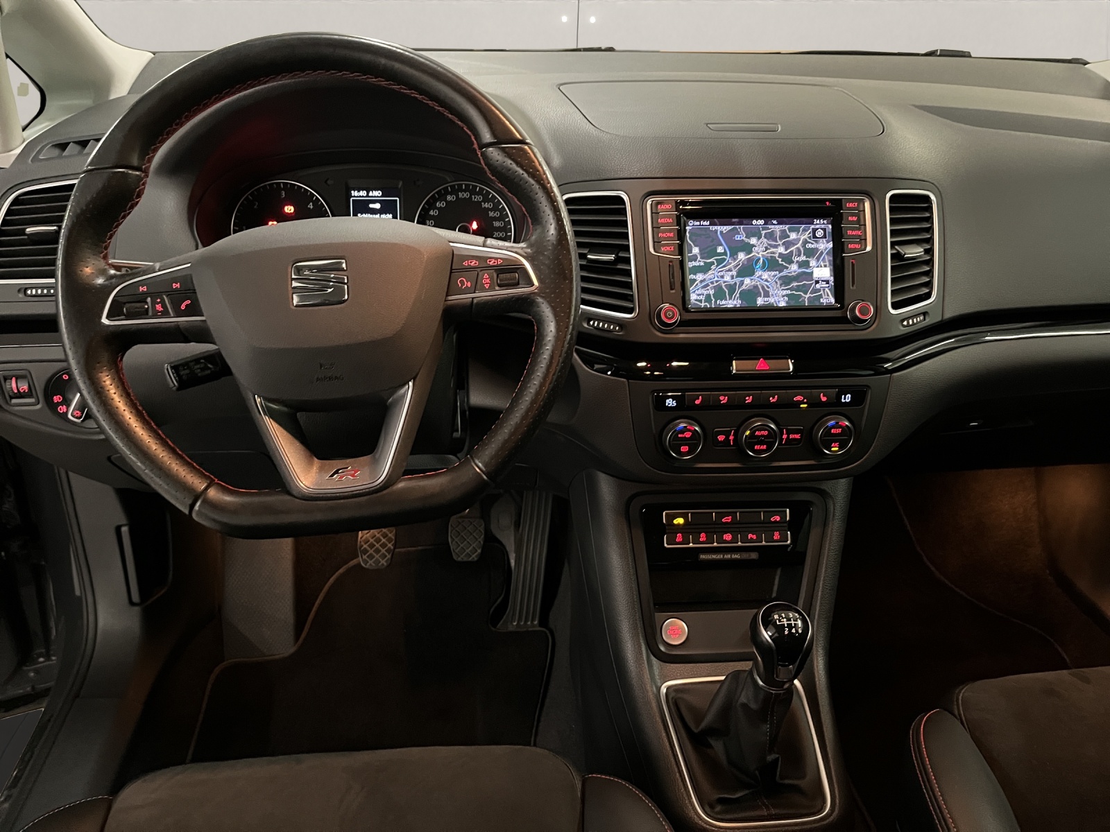 SEAT Alhambra 2.0 TDI 150 EcoM Style Adv.-image-8