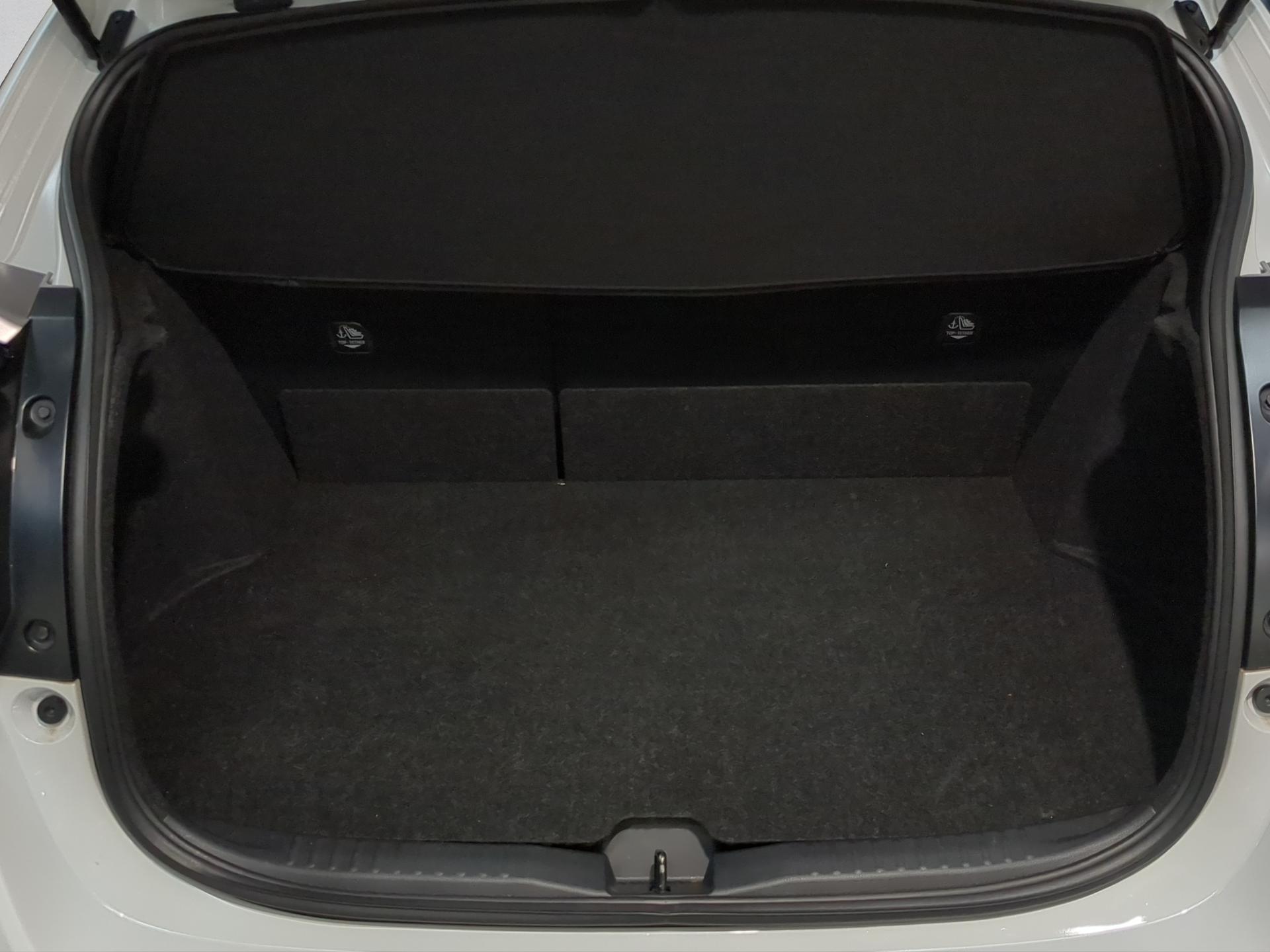 TOYOTA Yaris 1.6 GR Sport-image-13