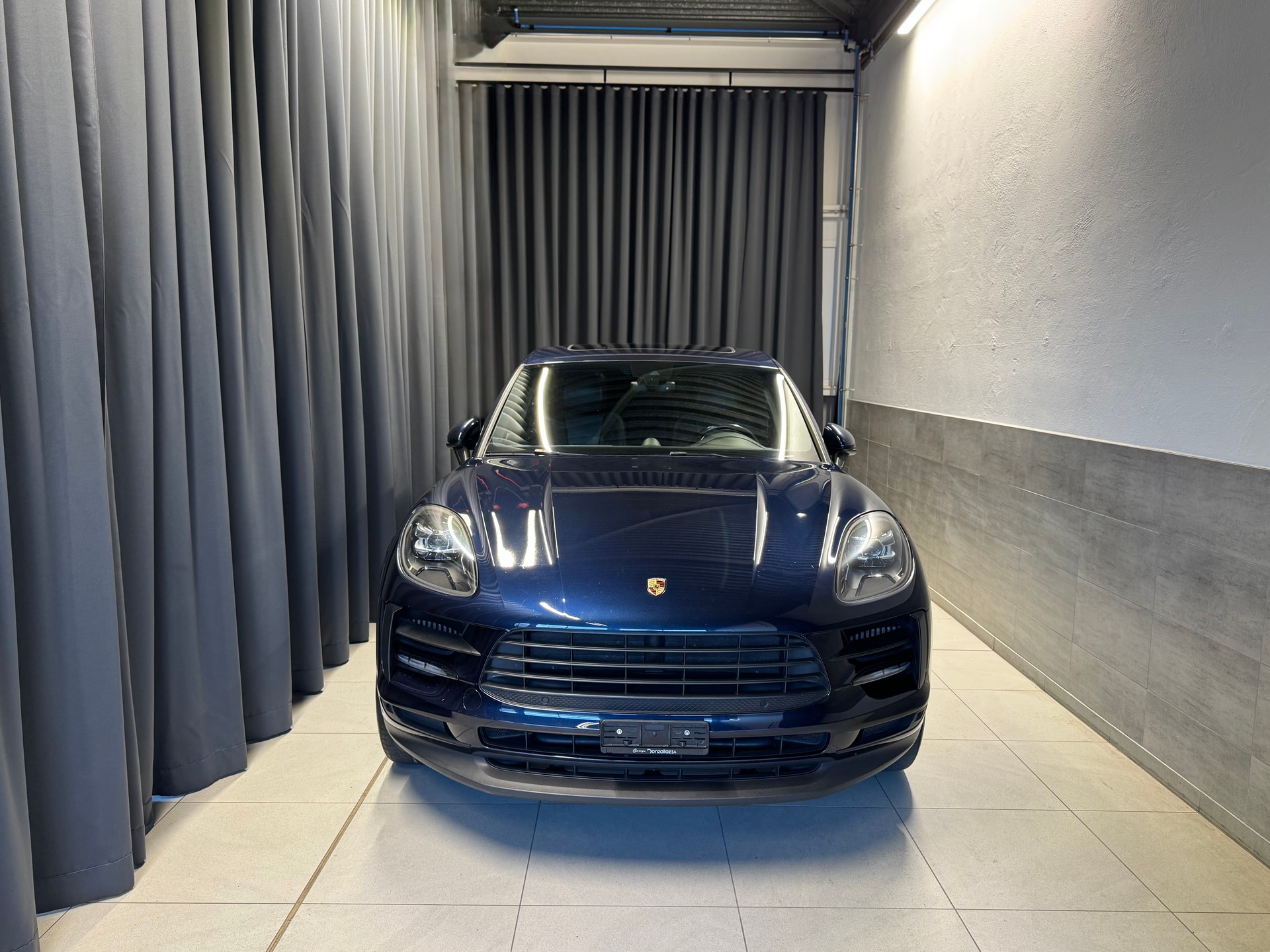 PORSCHE Macan S PDK (35)-image-1