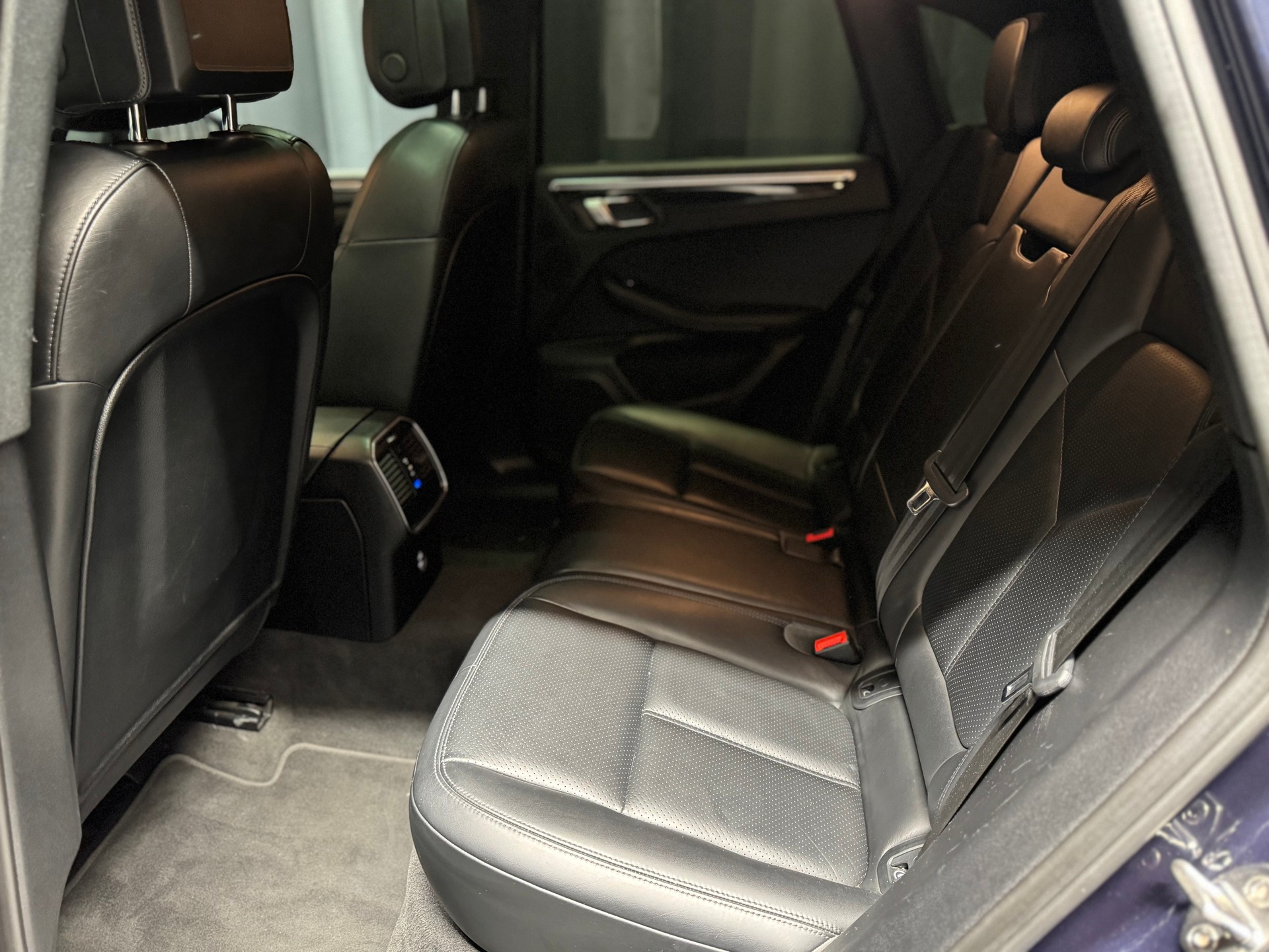 PORSCHE Macan S PDK (35)-image-8