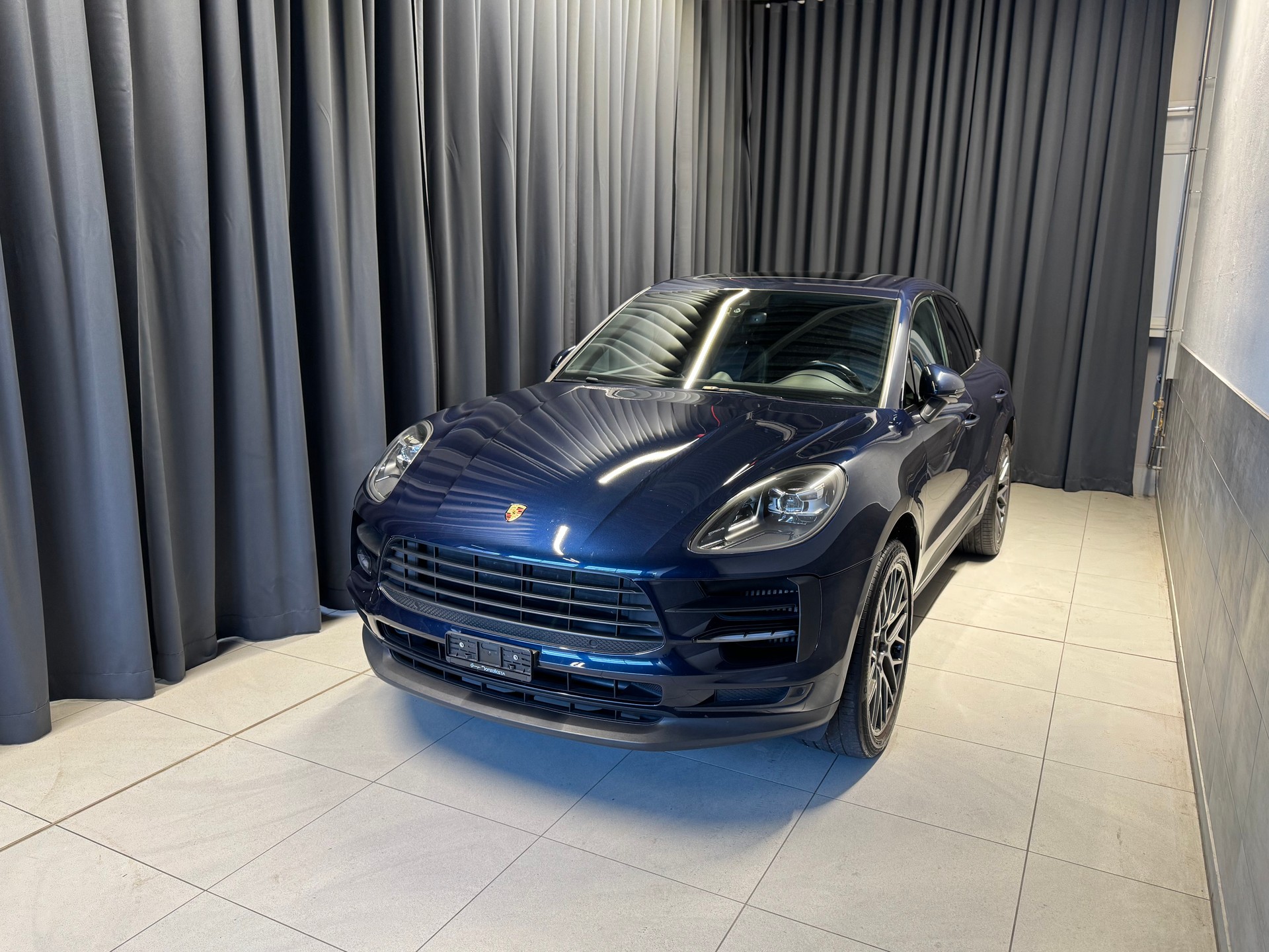 PORSCHE Macan S PDK (35)-image-2