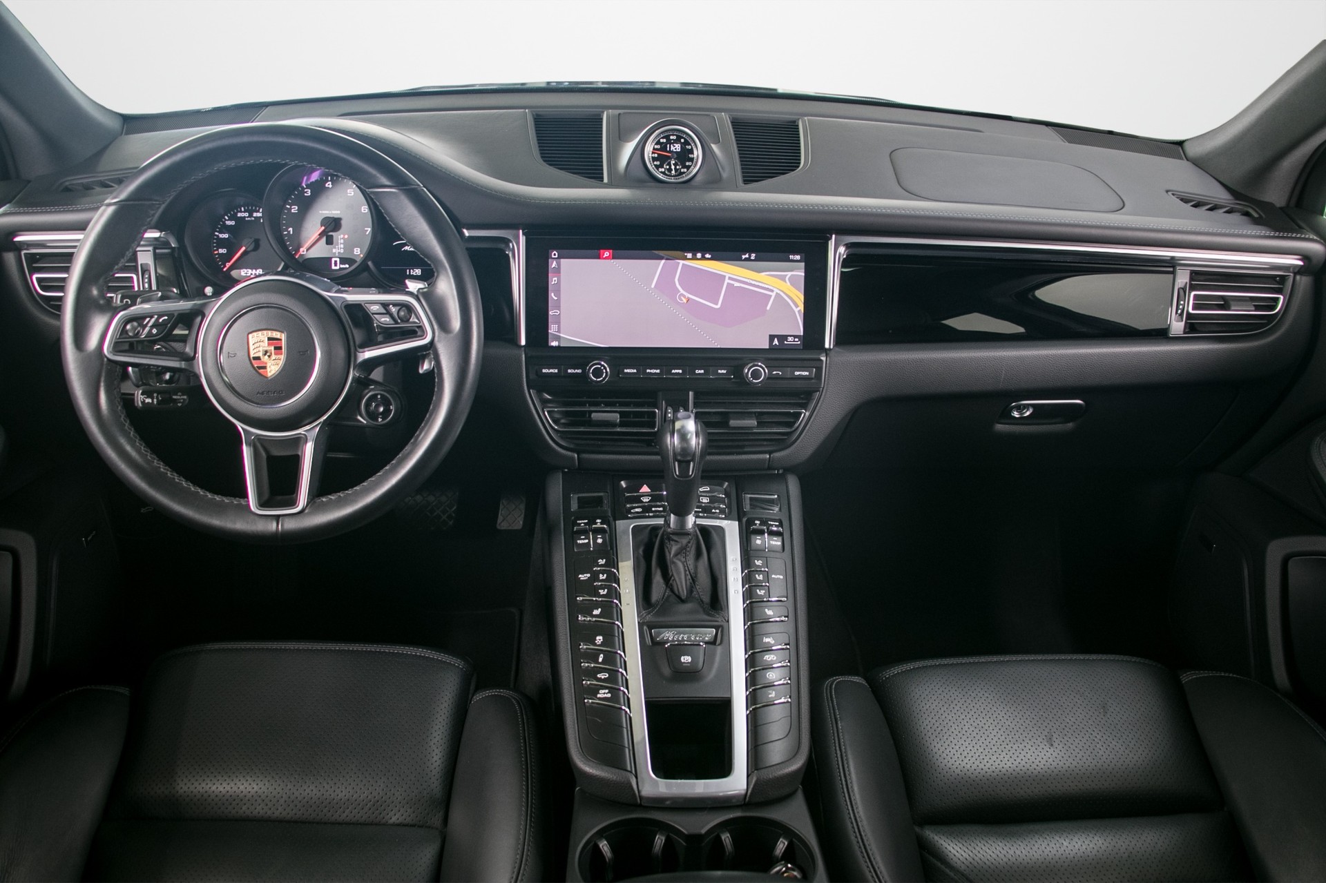 PORSCHE Macan S PDK-image-3
